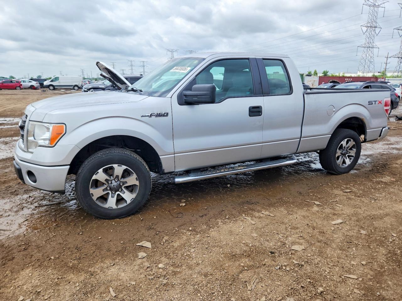 2013 Ford F150 Super Cab Silver vin: 1FTFX1CF6DKE43498