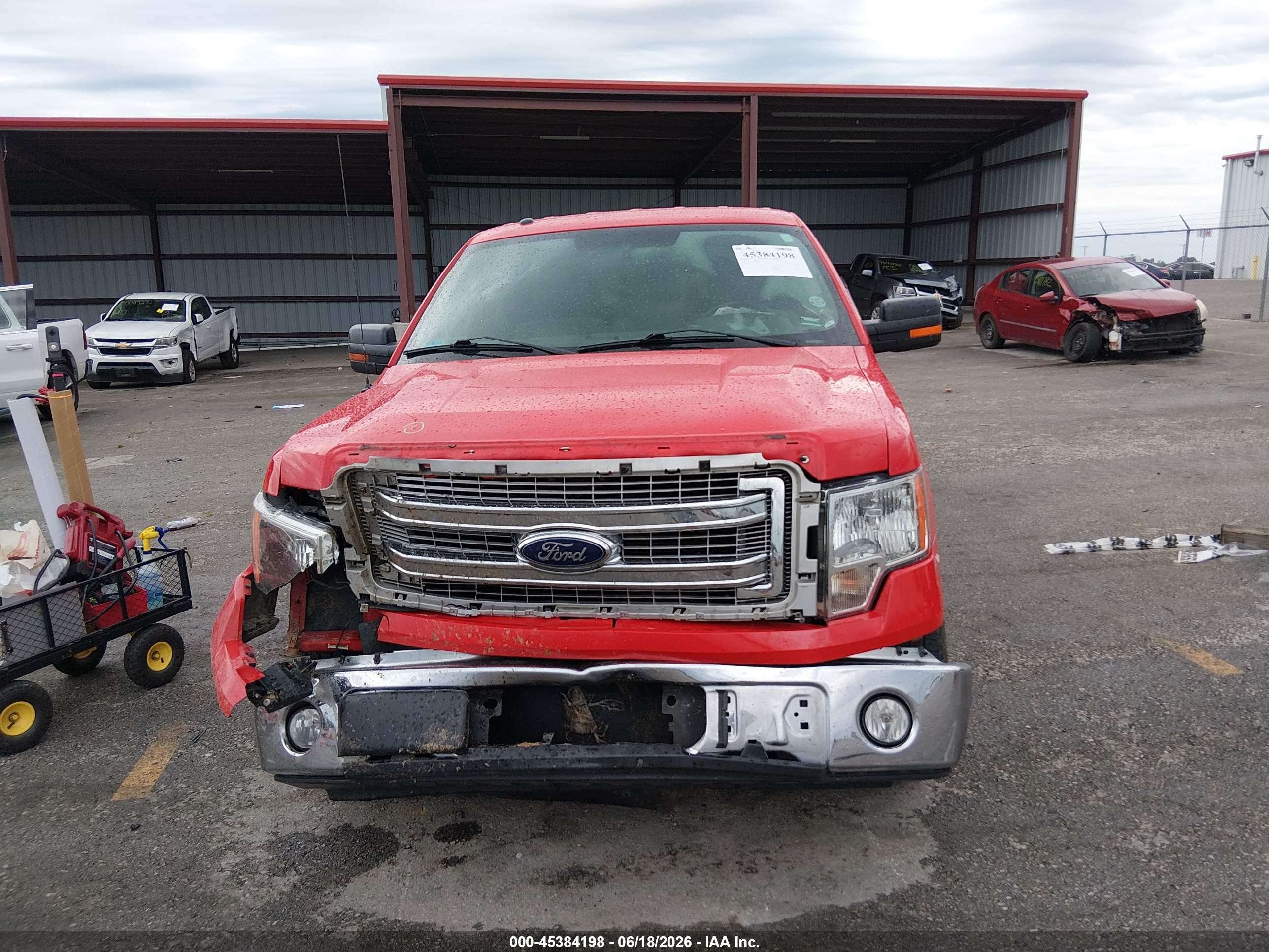 2013 Ford F-150 Xlt Красный vin: 1FTFX1CF7DFC42377