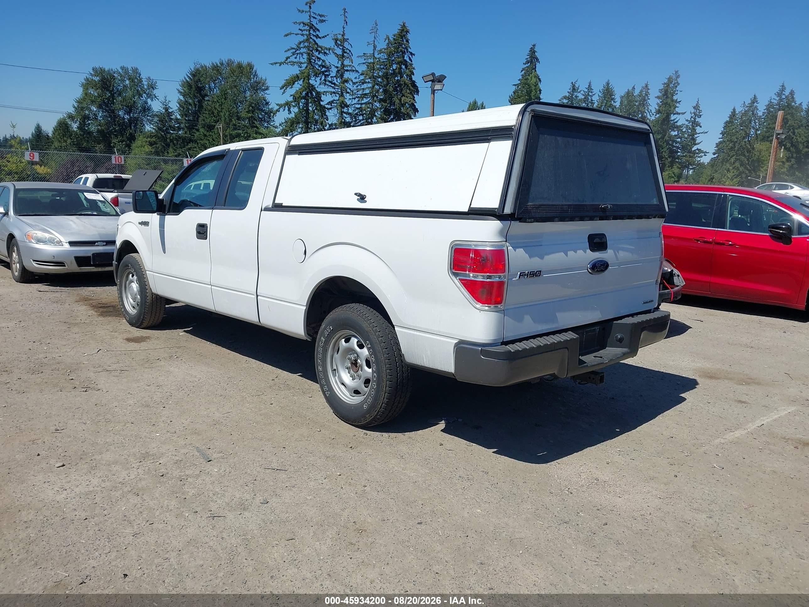 2013 Ford F-150 Xl White vin: 1FTFX1CF7DFC81292