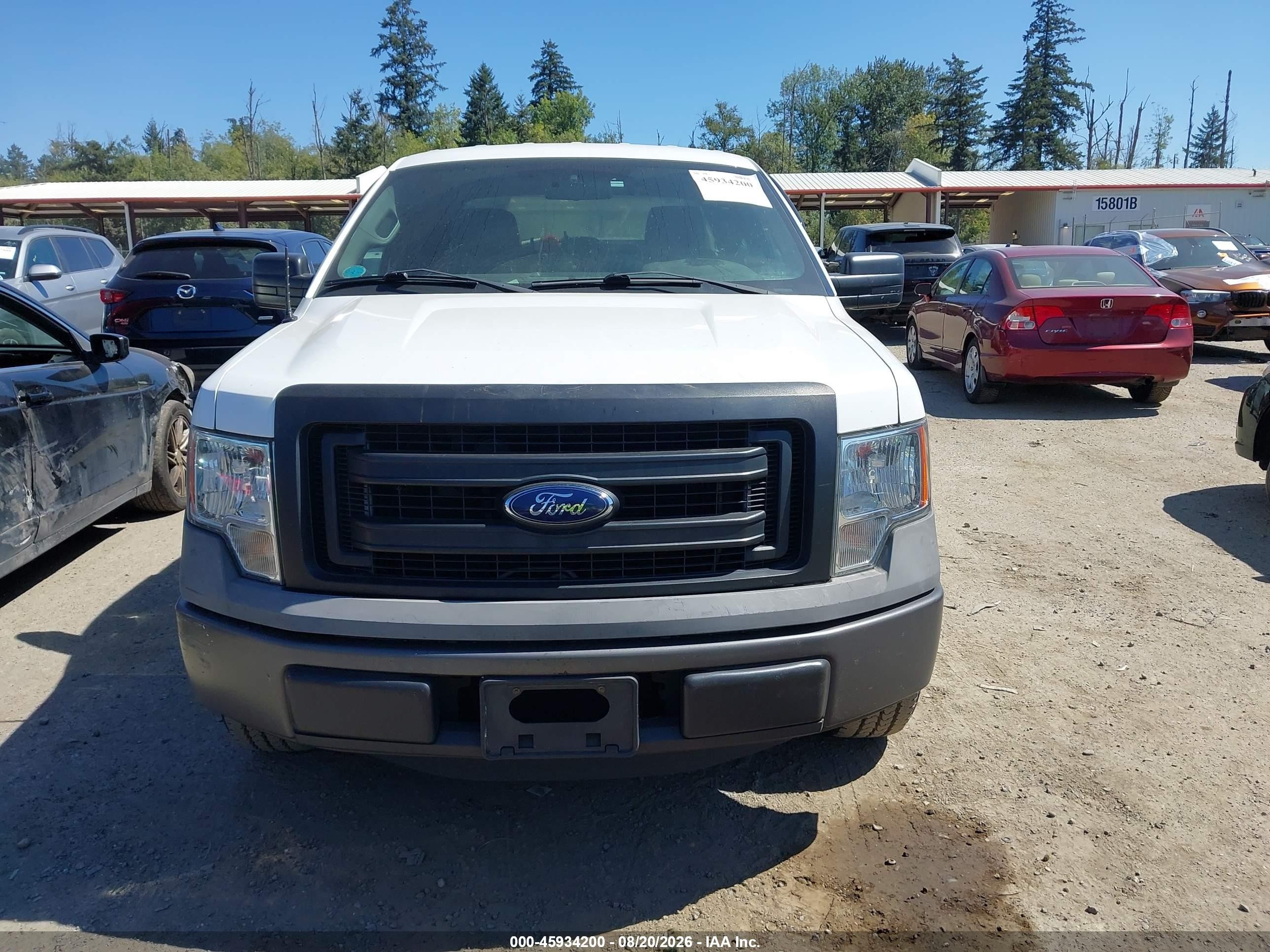 2013 Ford F-150 Xl White vin: 1FTFX1CF7DFC81292