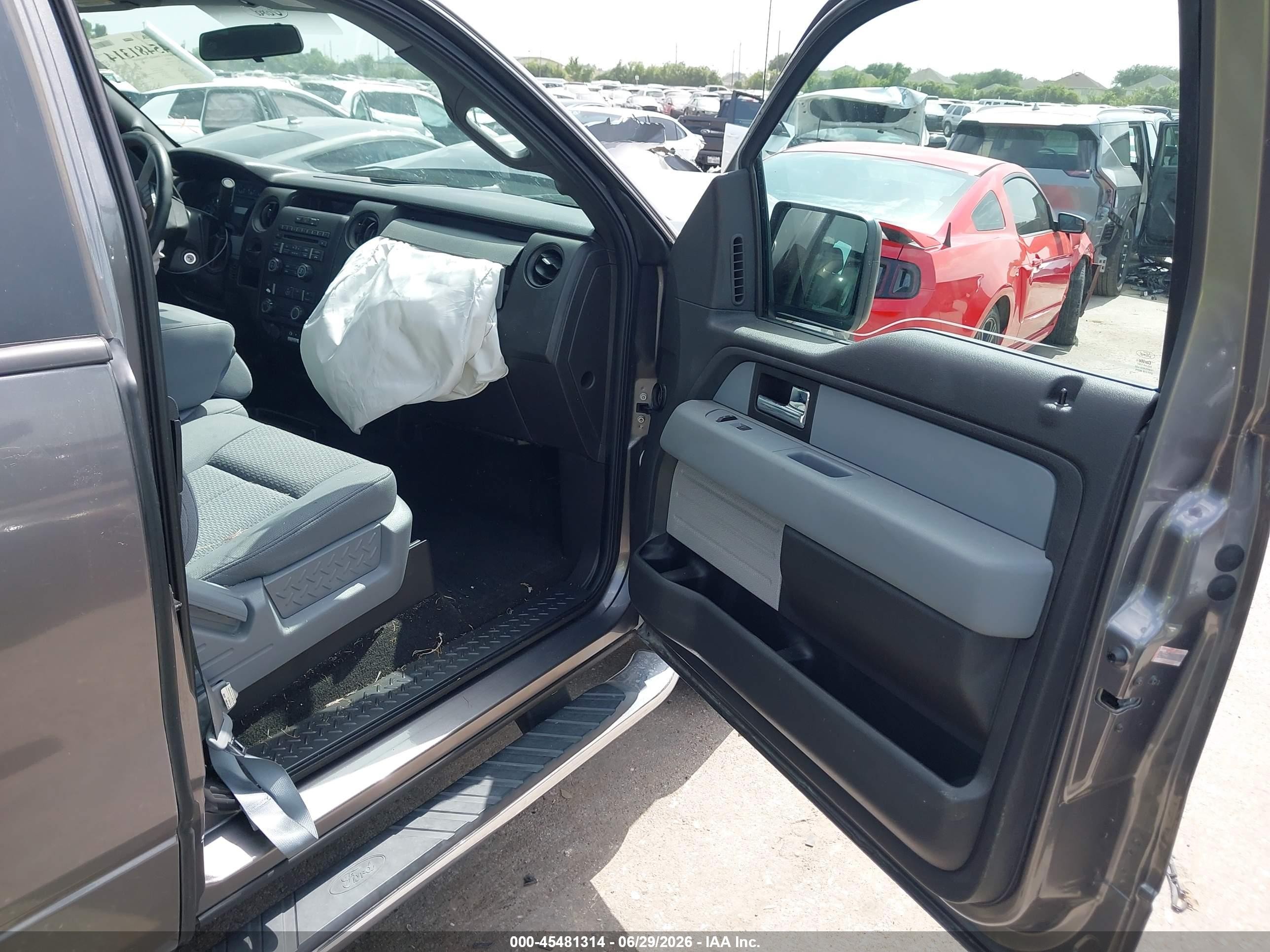 2014 Ford F-150 Stx Gray vin: 1FTFX1CF7EFC93668