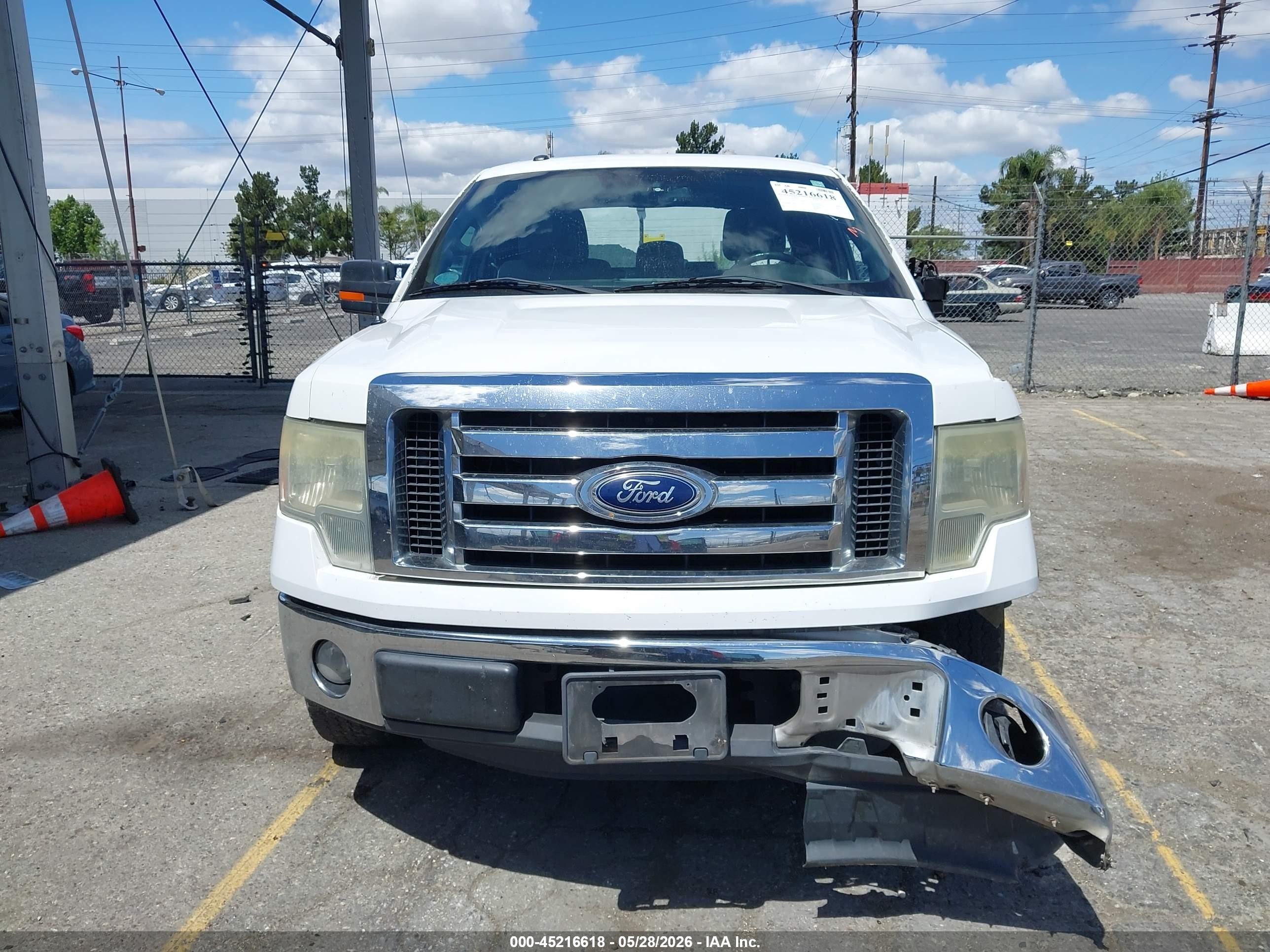 2012 Ford F-150 Xlt White vin: 1FTFX1CF8CFB95374