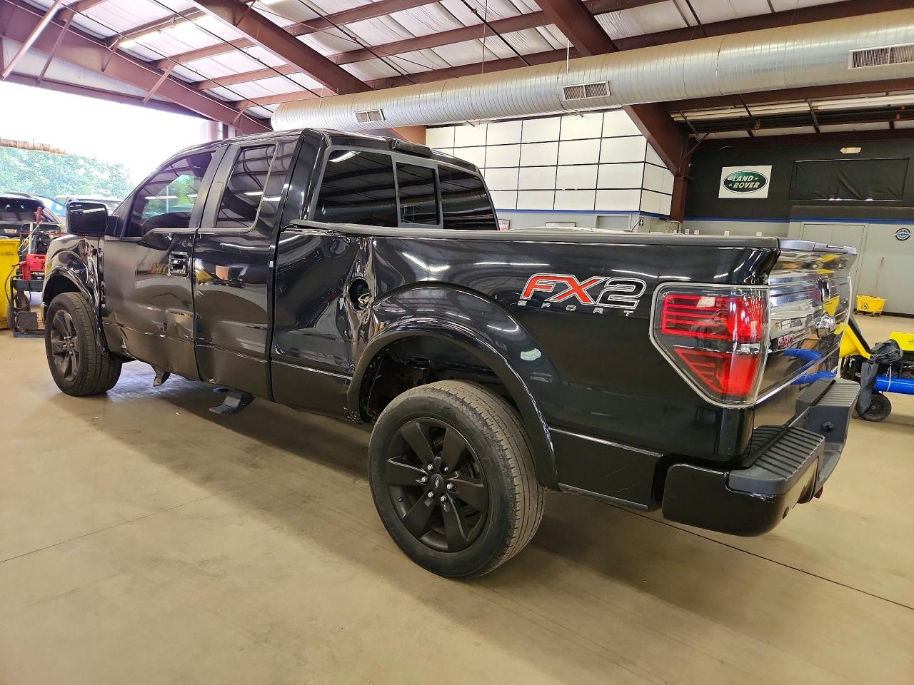 2013 Ford F150 Super Cab Black vin: 1FTFX1CF8DFA50966