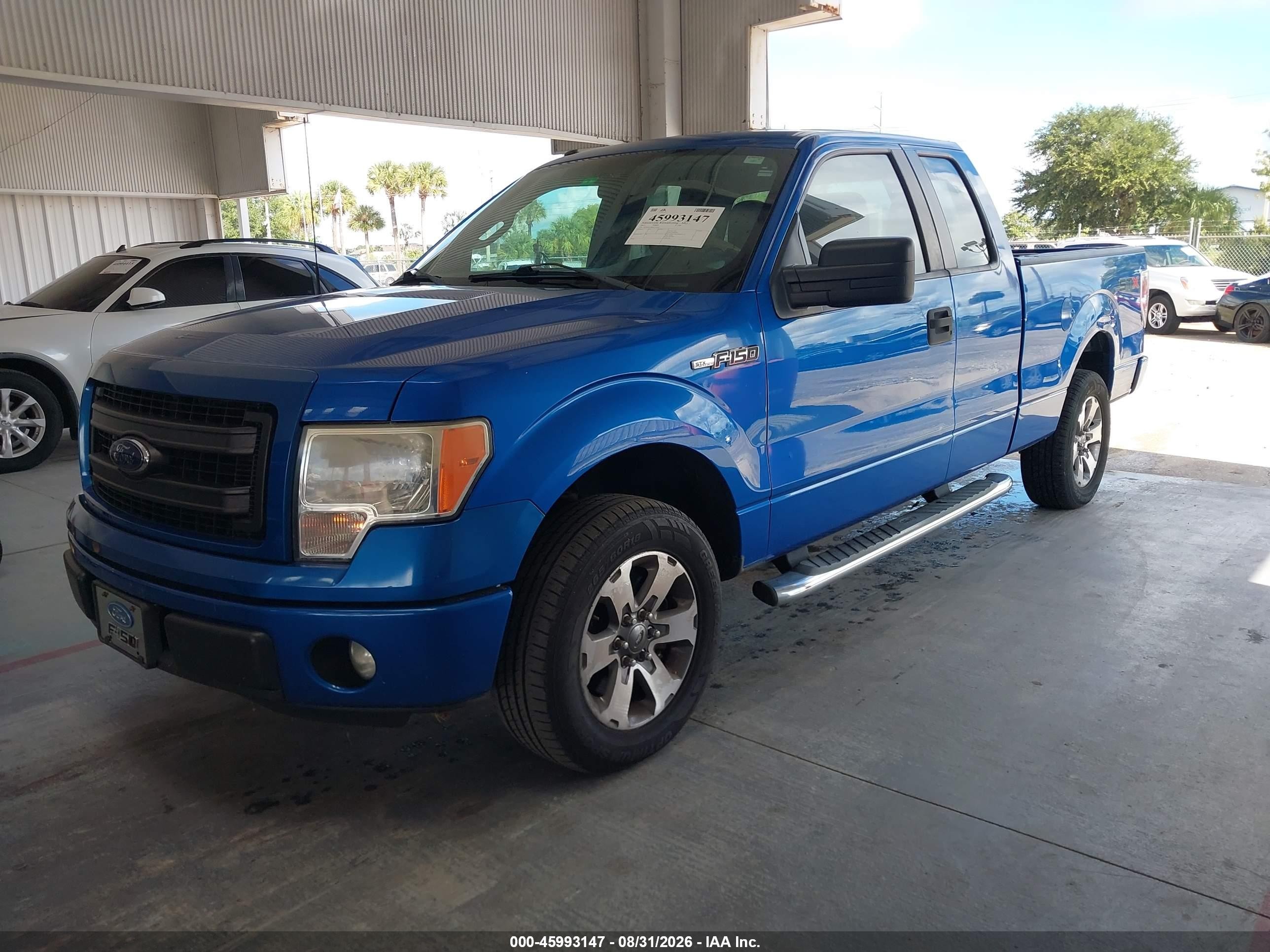 2013 Ford F-150 Stx Blue vin: 1FTFX1CF8DFC77154