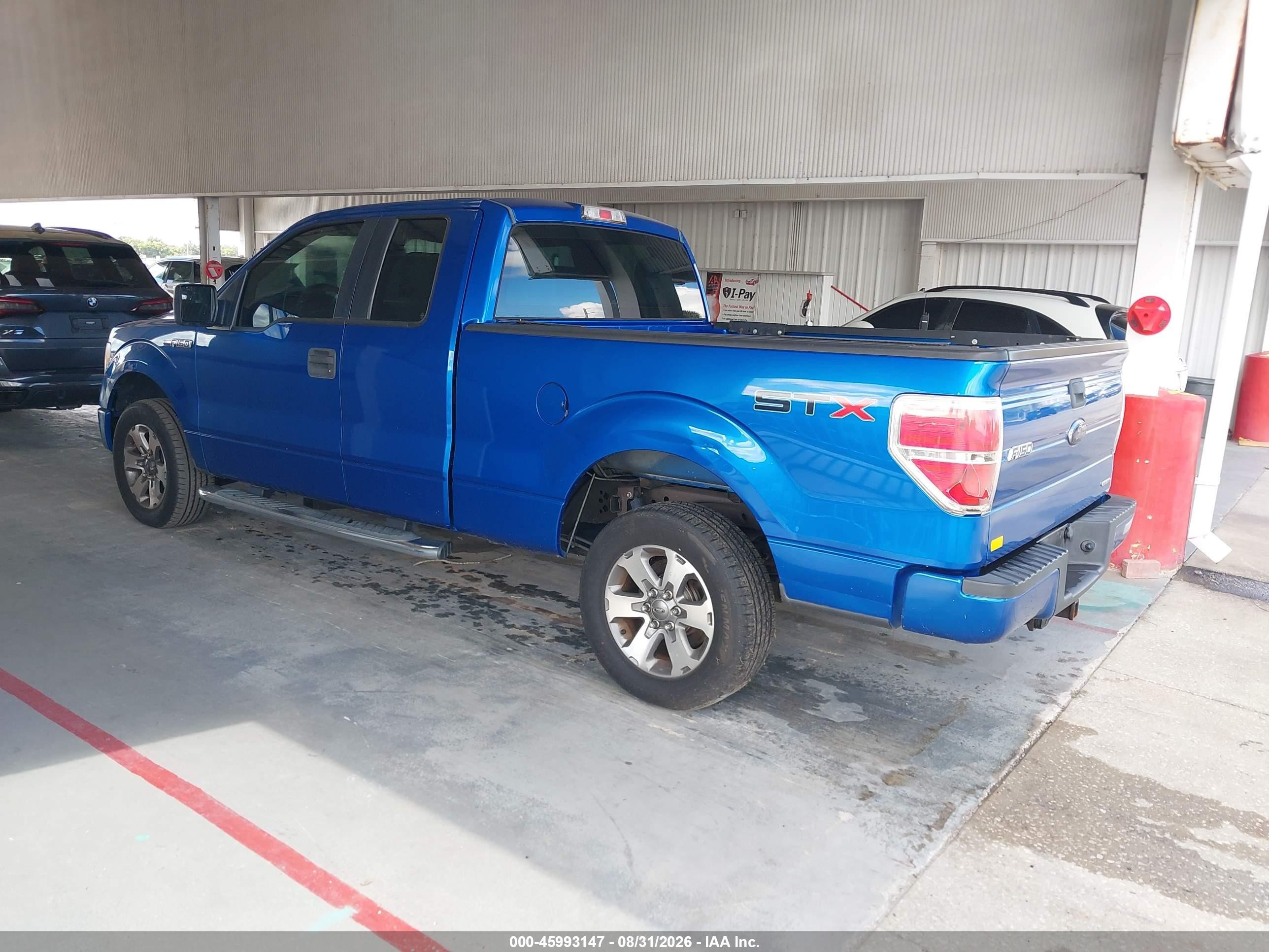 2013 Ford F-150 Stx Blue vin: 1FTFX1CF8DFC77154
