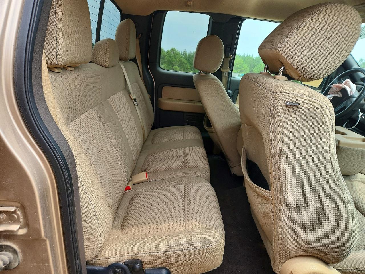 2013 Ford F150 Super Cab Gold vin: 1FTFX1CF8DKG04742