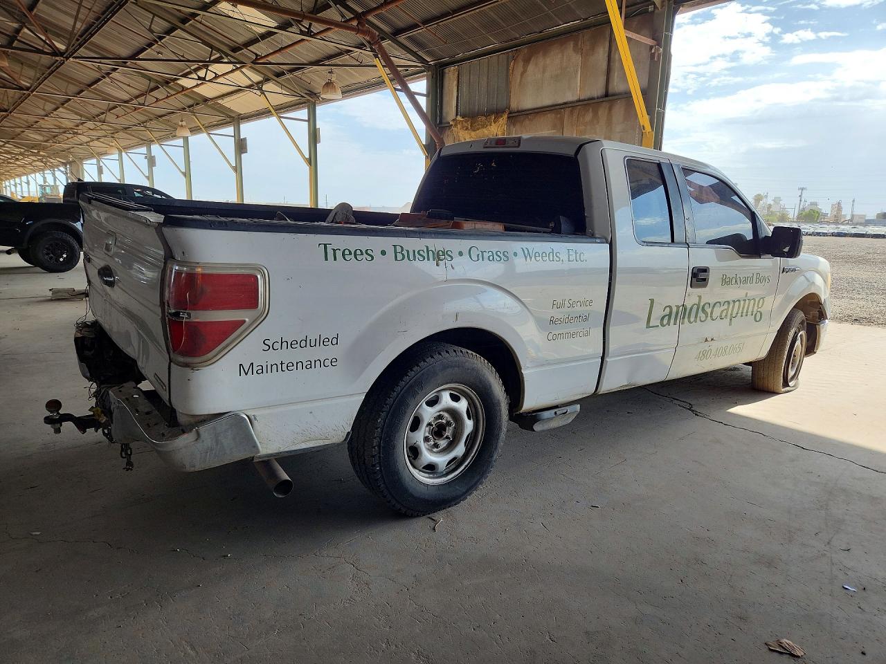 2014 Ford F150 Super Cab White vin: 1FTFX1CF8EKG33806