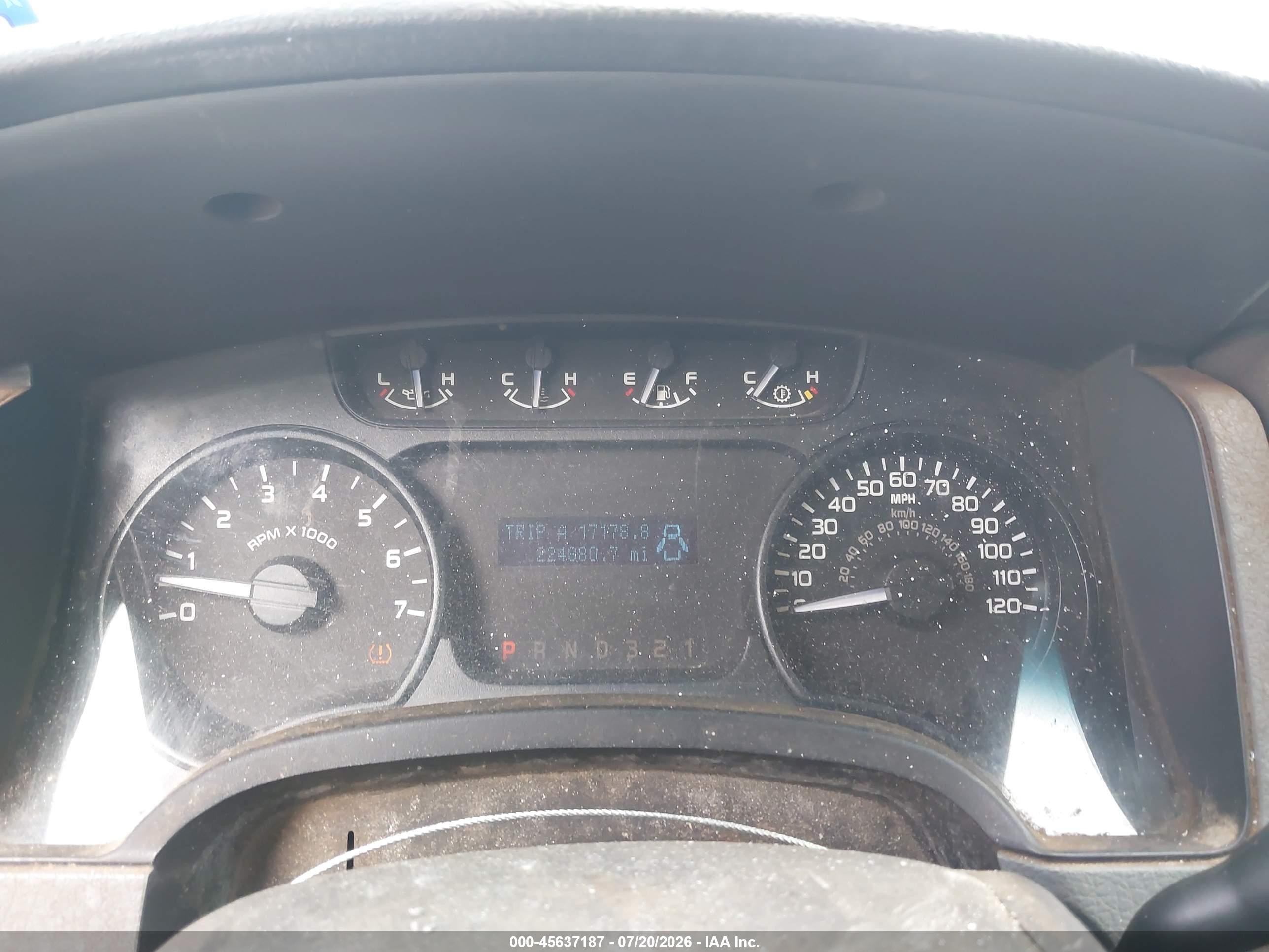 2011 Ford F-150 Xl White vin: 1FTFX1CF9BFB04093