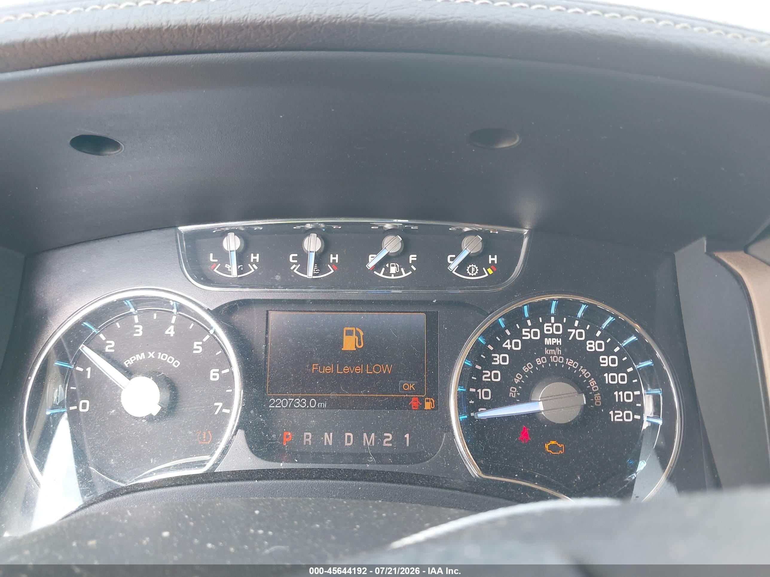 2011 Ford F-150 Lariat Белый vin: 1FTFX1CF9BFC66354