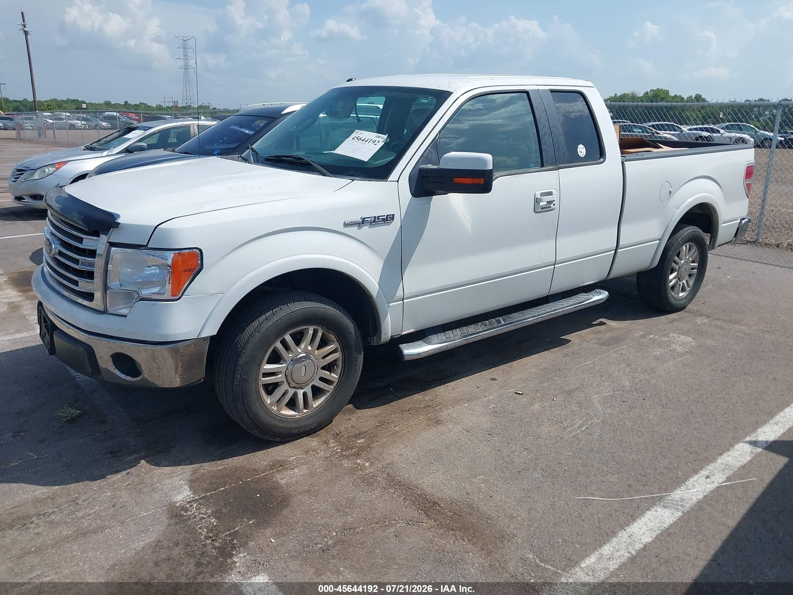 2011 Ford F-150 Lariat Белый vin: 1FTFX1CF9BFC66354
