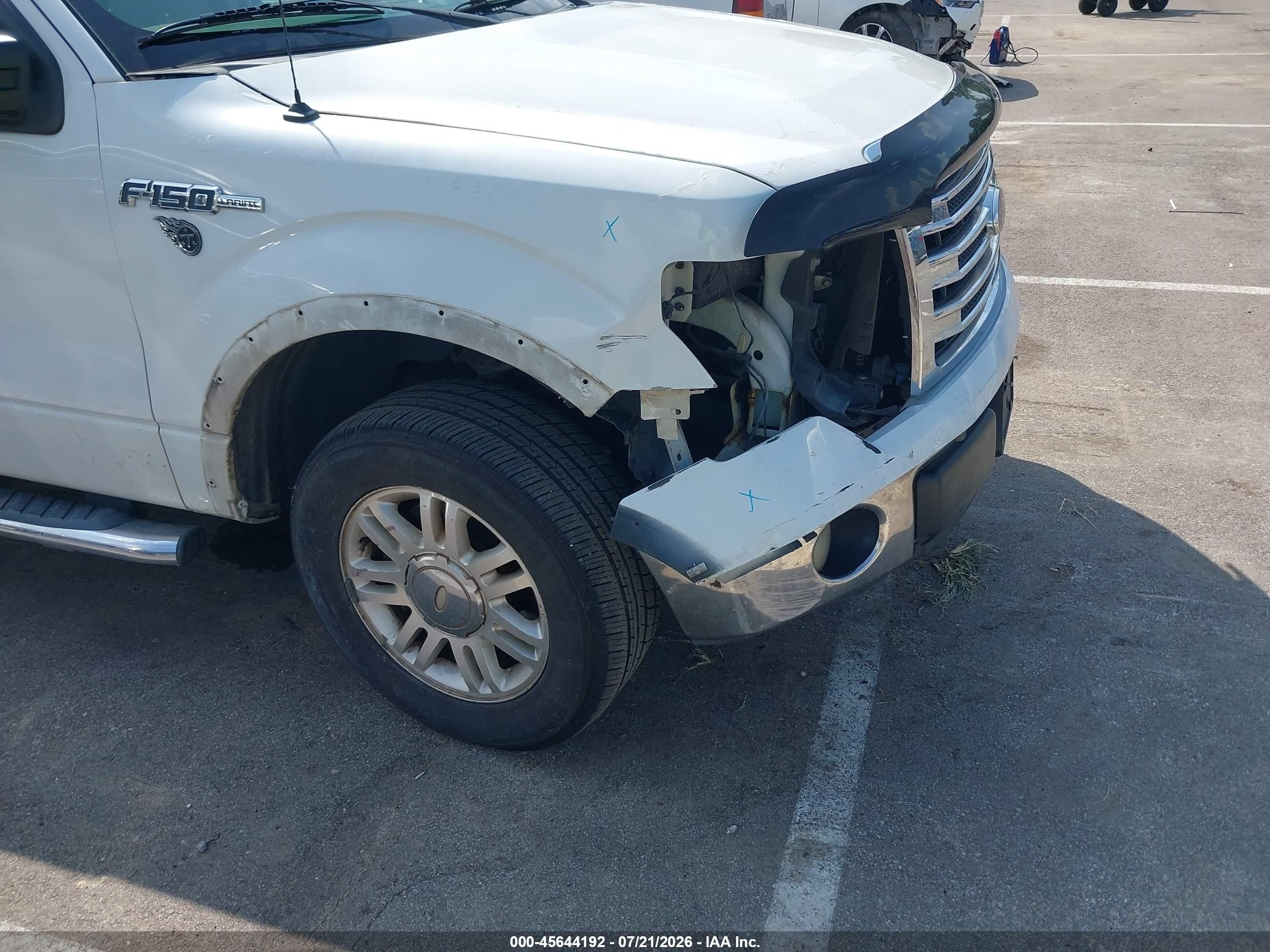 2011 Ford F-150 Lariat Белый vin: 1FTFX1CF9BFC66354