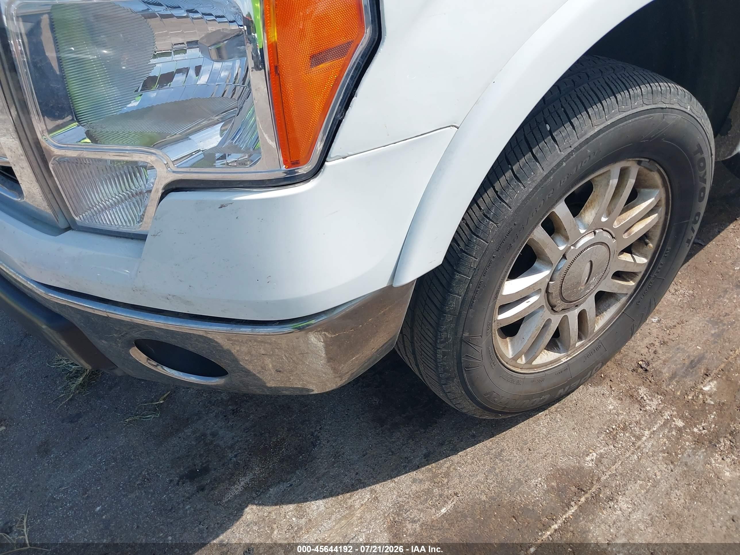 2011 Ford F-150 Lariat Белый vin: 1FTFX1CF9BFC66354