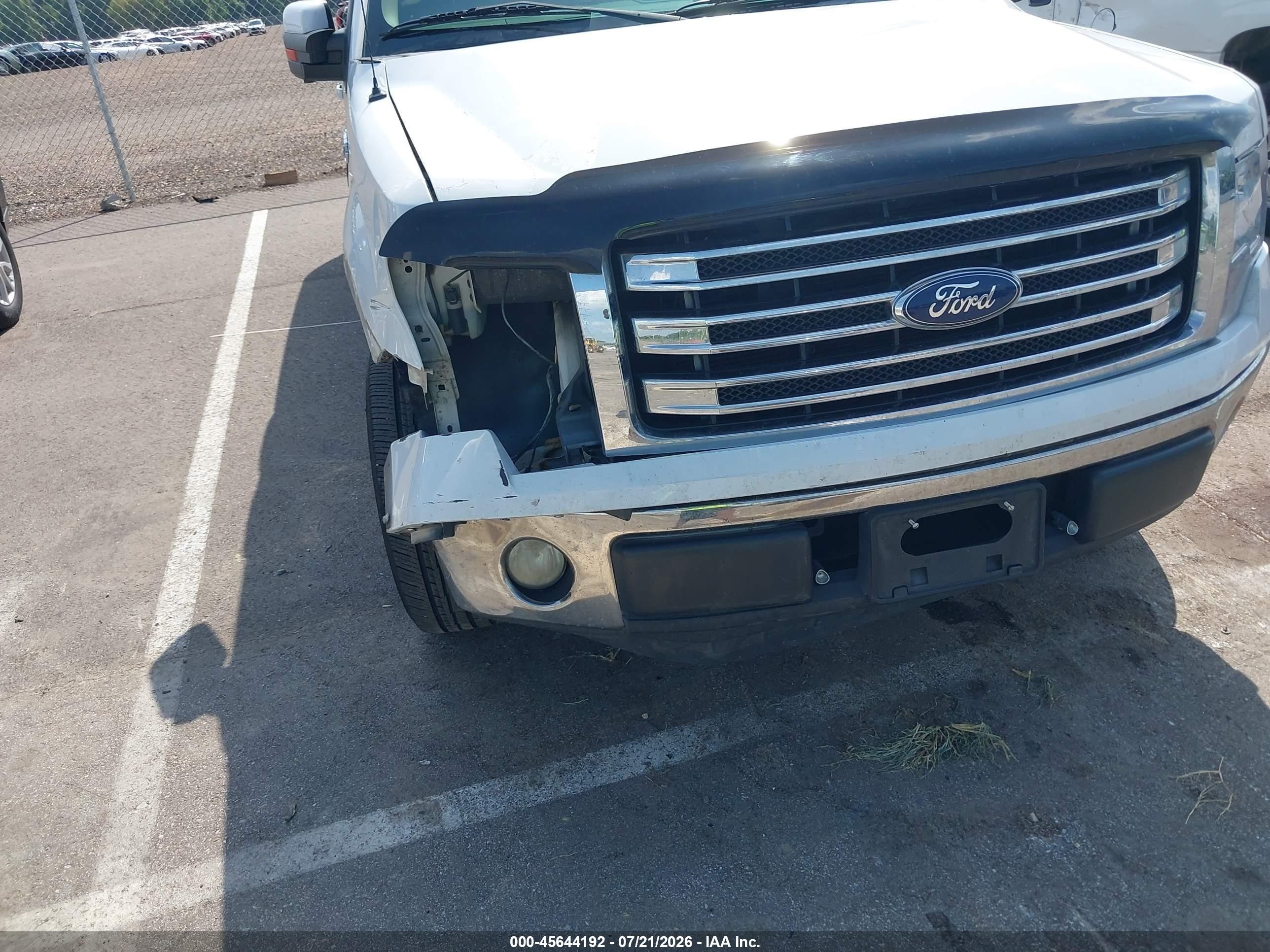 2011 Ford F-150 Lariat Белый vin: 1FTFX1CF9BFC66354
