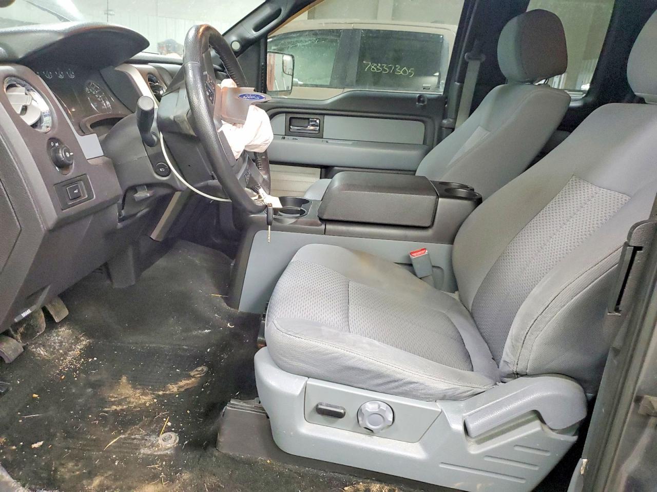 2013 Ford F150 Super Cab Gray vin: 1FTFX1CF9DFA77965