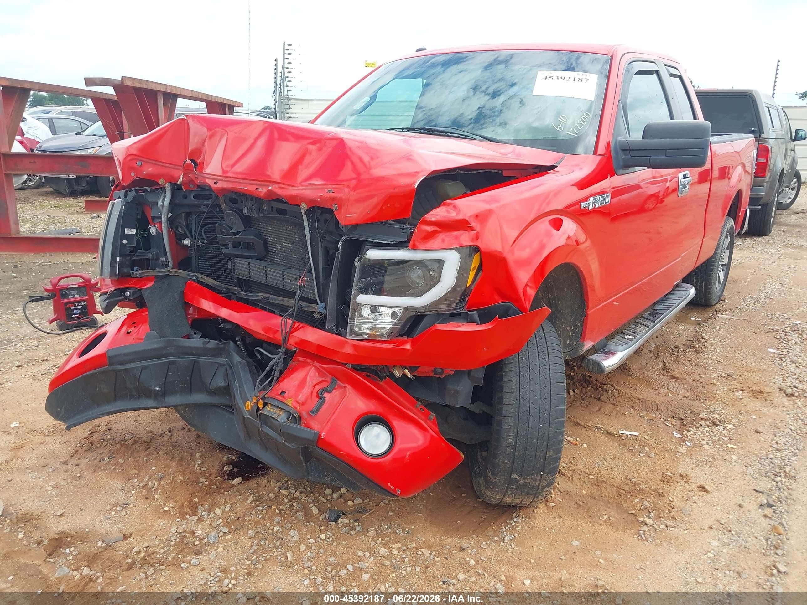 2013 Ford F-150 Stx Красный vin: 1FTFX1CF9DFD93785