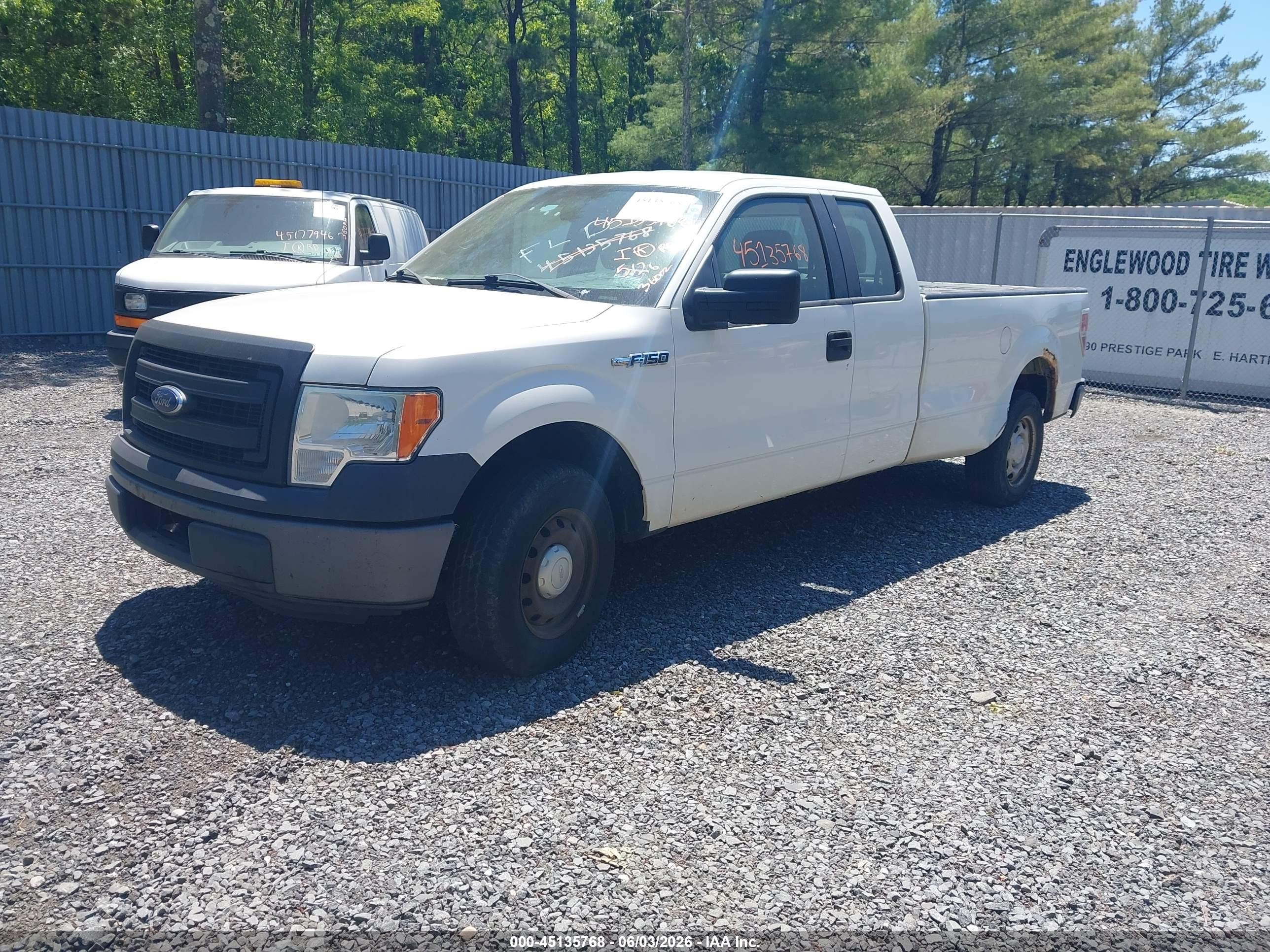 2013 Ford F-150 Xl White vin: 1FTFX1CF9DKF15441