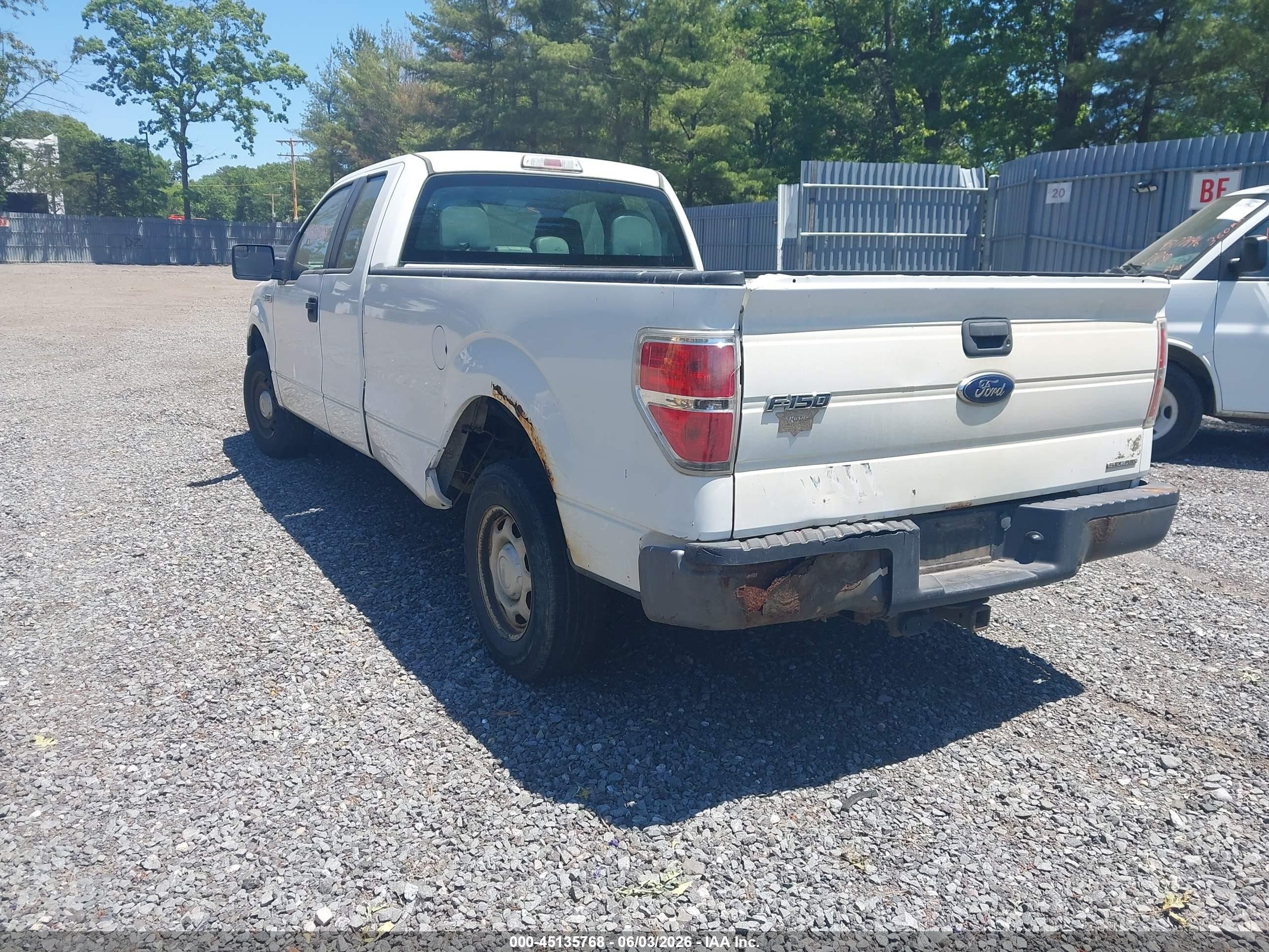 2013 Ford F-150 Xl White vin: 1FTFX1CF9DKF15441