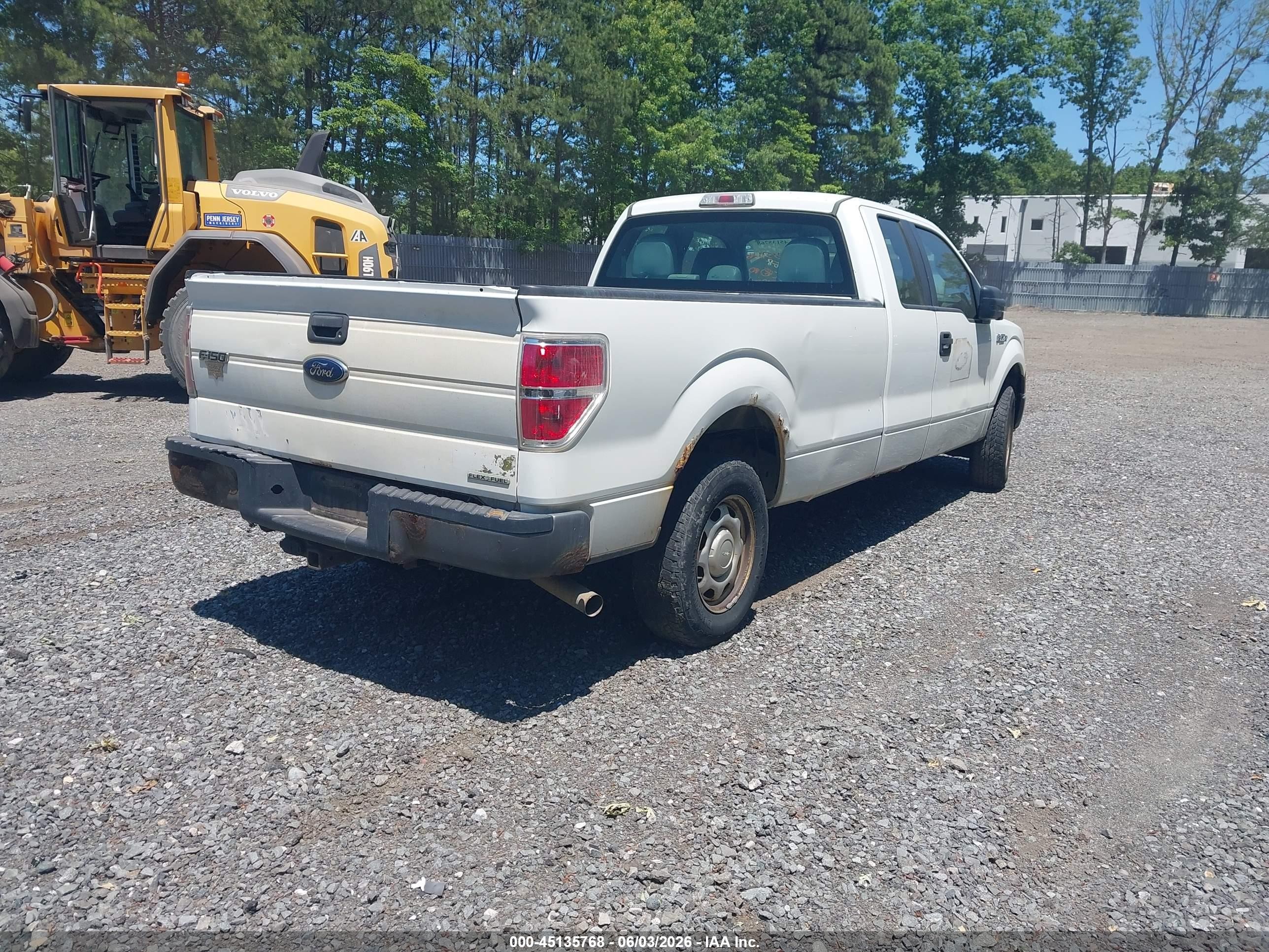 2013 Ford F-150 Xl White vin: 1FTFX1CF9DKF15441