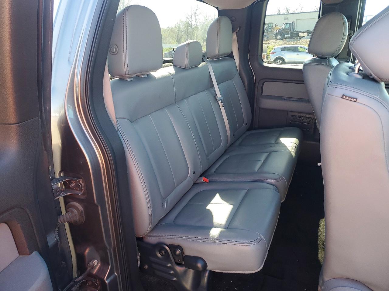2014 Ford F150 Super Cab Gray vin: 1FTFX1CF9EFA84318