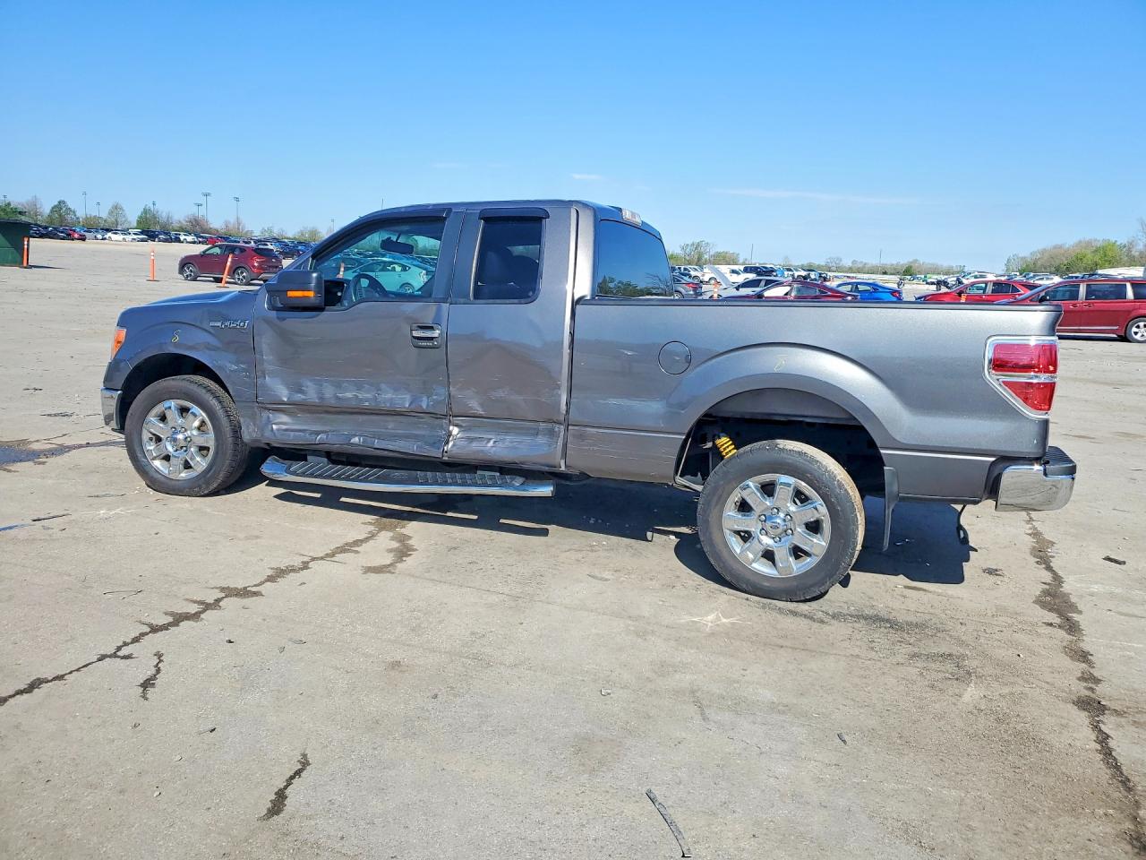 2014 Ford F150 Super Cab Gray vin: 1FTFX1CF9EFA84318