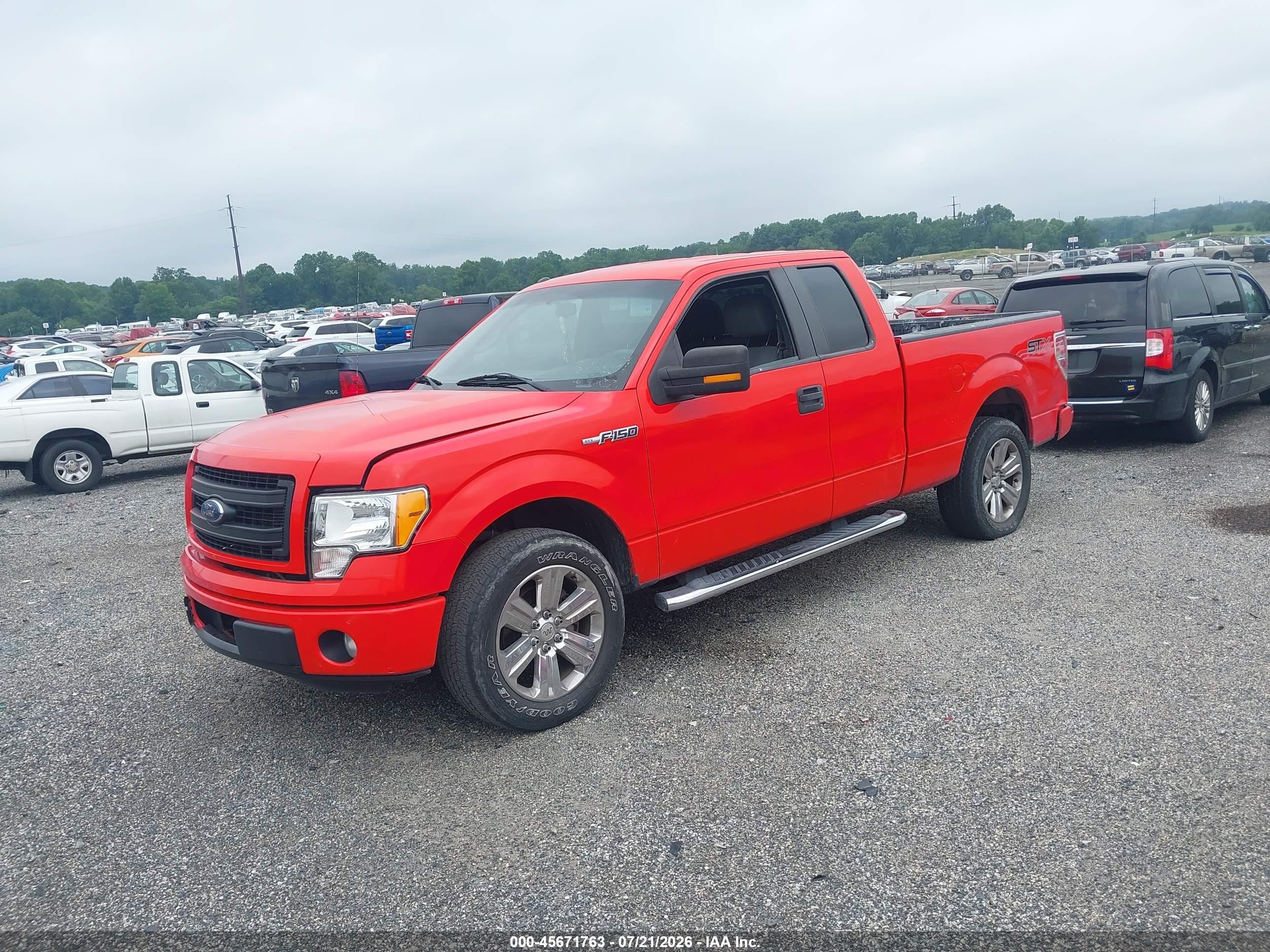 2014 Ford F-150 Stx Red vin: 1FTFX1CF9EFB57817