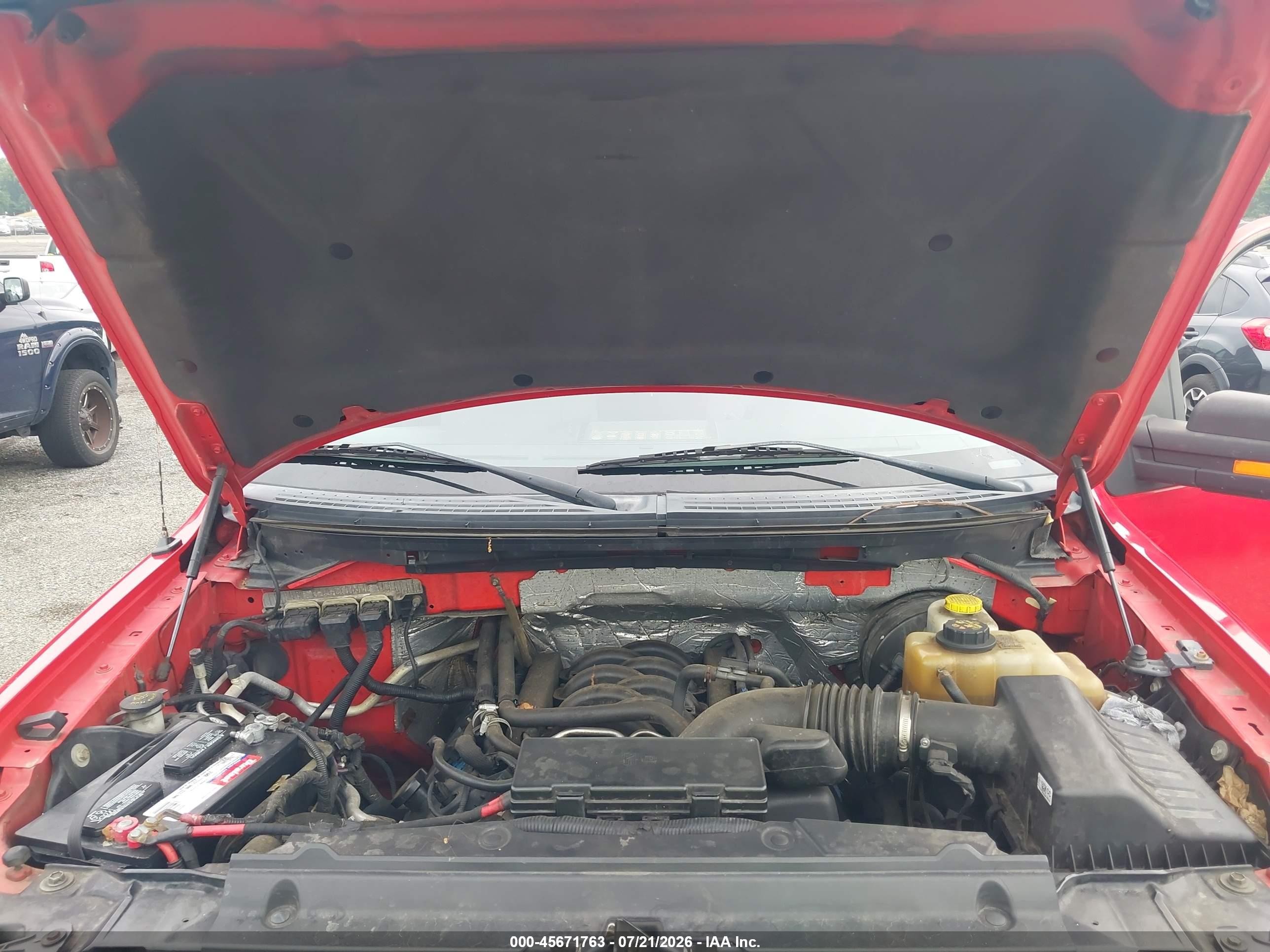 2014 Ford F-150 Stx Red vin: 1FTFX1CF9EFB57817