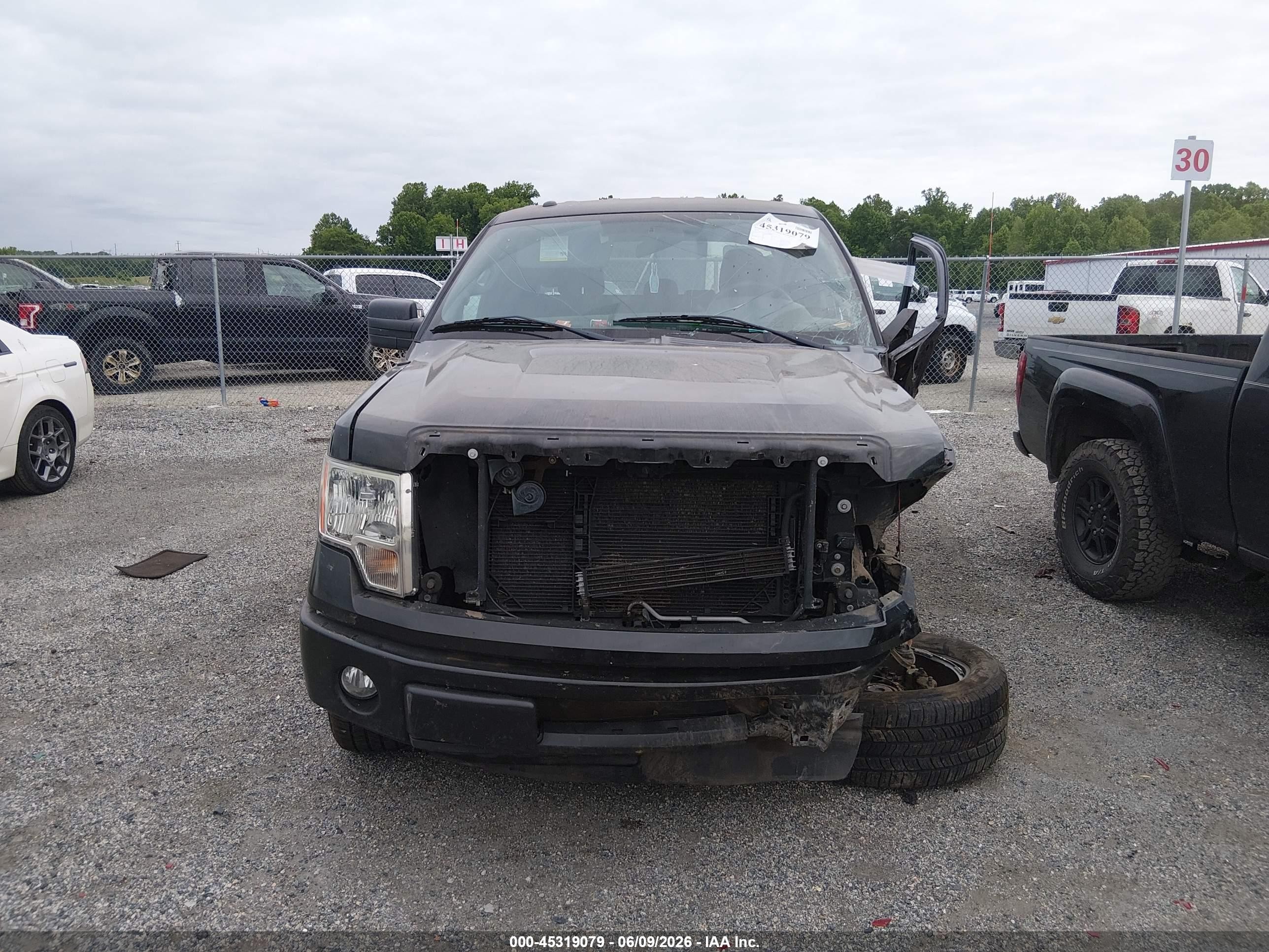 2014 Ford F-150 Stx Black vin: 1FTFX1CF9EFC64009