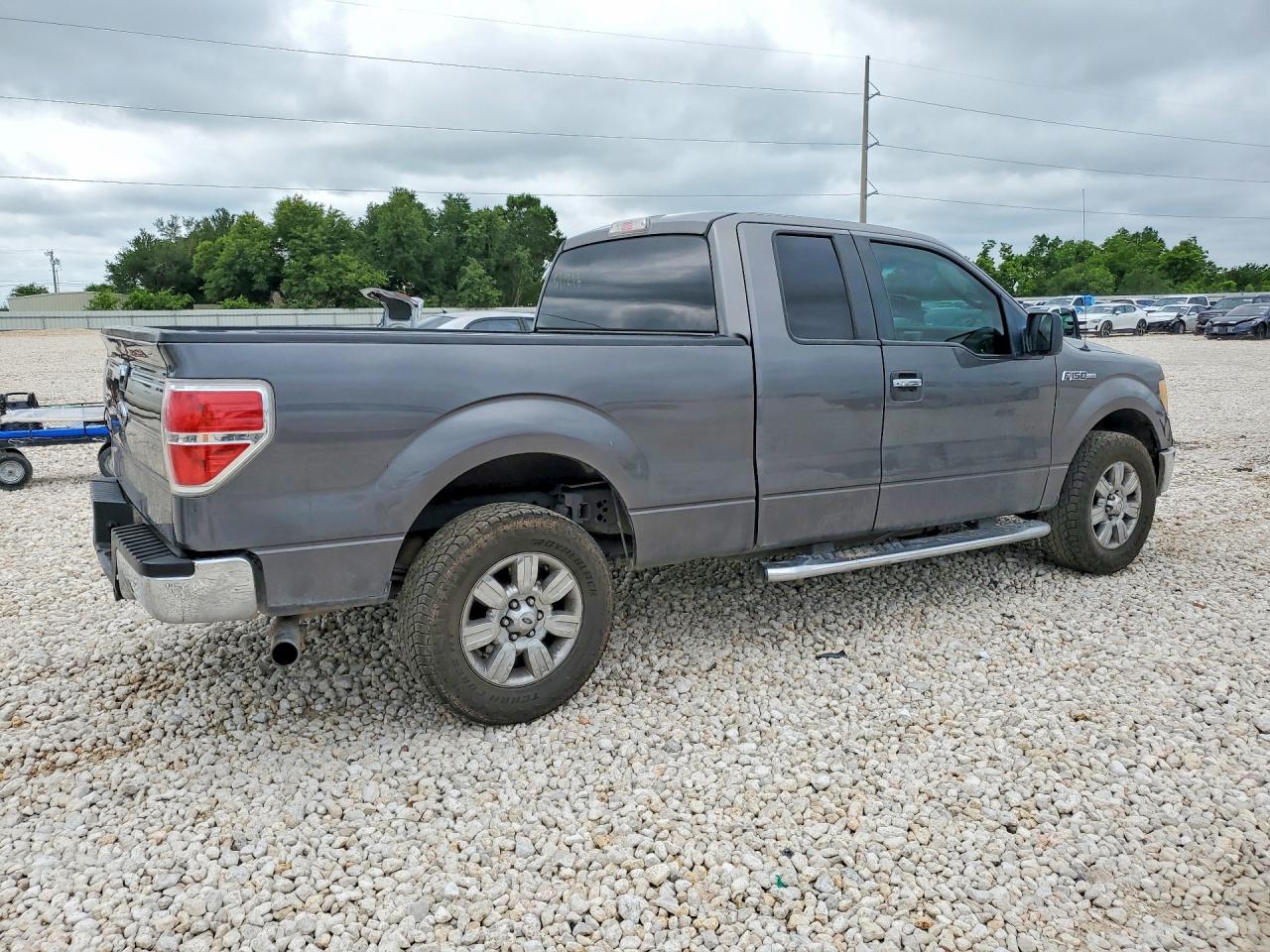 2011 Ford F150 Super Cab Gray vin: 1FTFX1CFXBFB81152