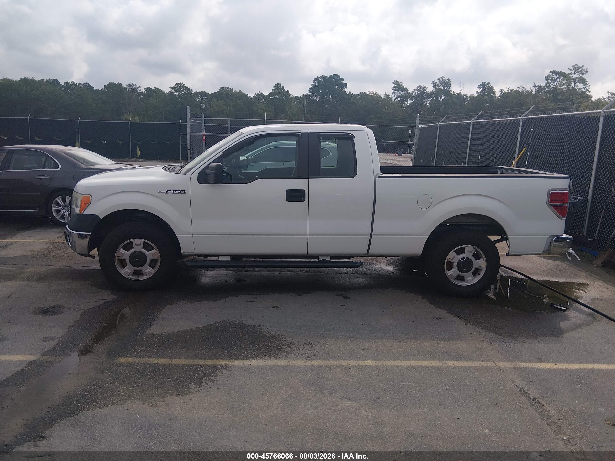 2012 Ford F-150 Xl Белый vin: 1FTFX1CFXCFA59683