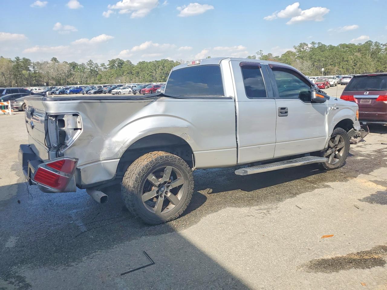 2012 Ford F150 Super Cab Silver vin: 1FTFX1CFXCFB99166