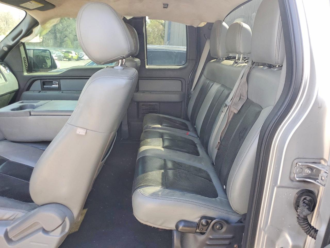 2012 Ford F150 Super Cab Silver vin: 1FTFX1CFXCFB99166