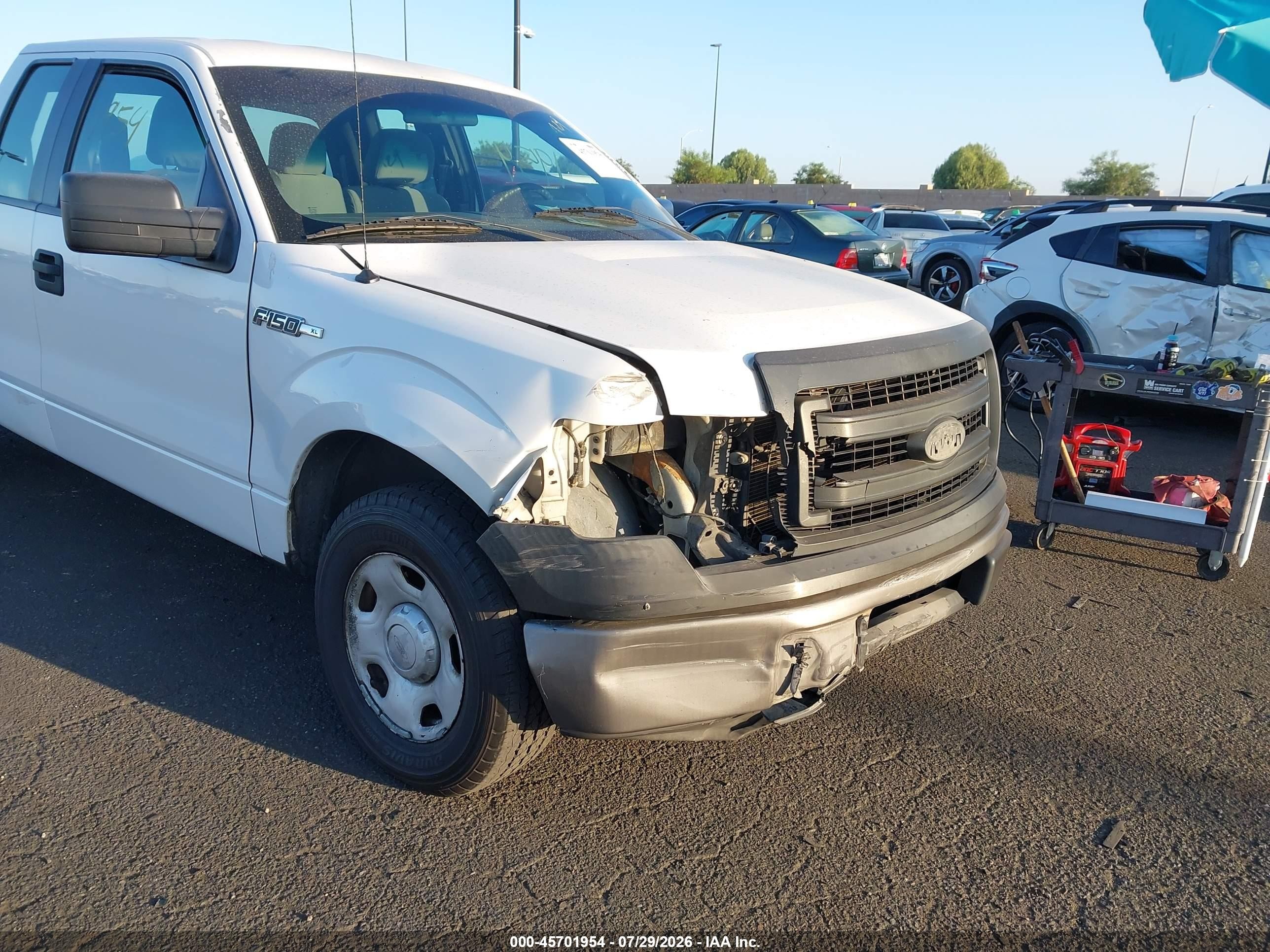 2013 Ford F-150 Xl White vin: 1FTFX1CFXDFB54195