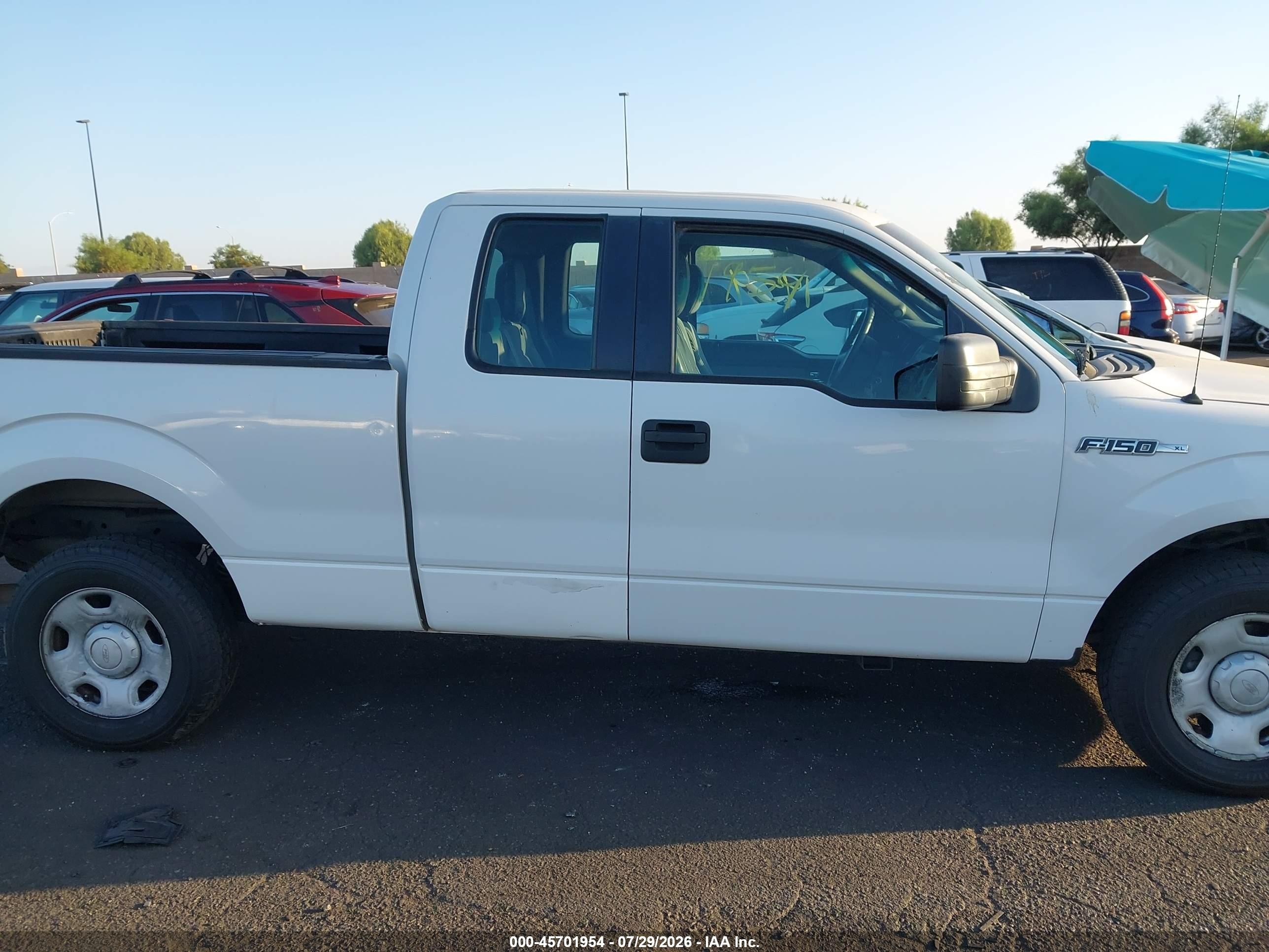 2013 Ford F-150 Xl White vin: 1FTFX1CFXDFB54195