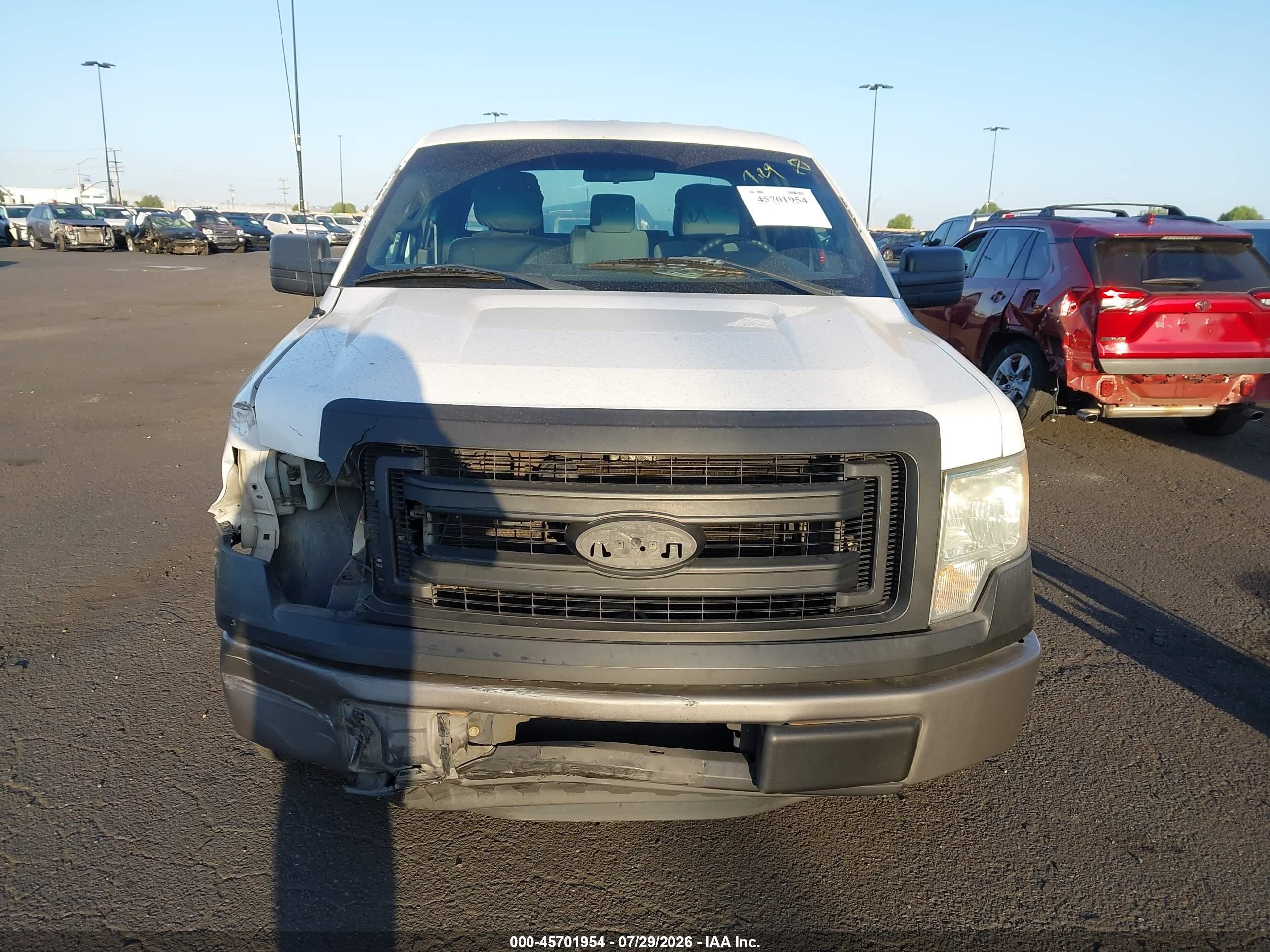 2013 Ford F-150 Xl White vin: 1FTFX1CFXDFB54195