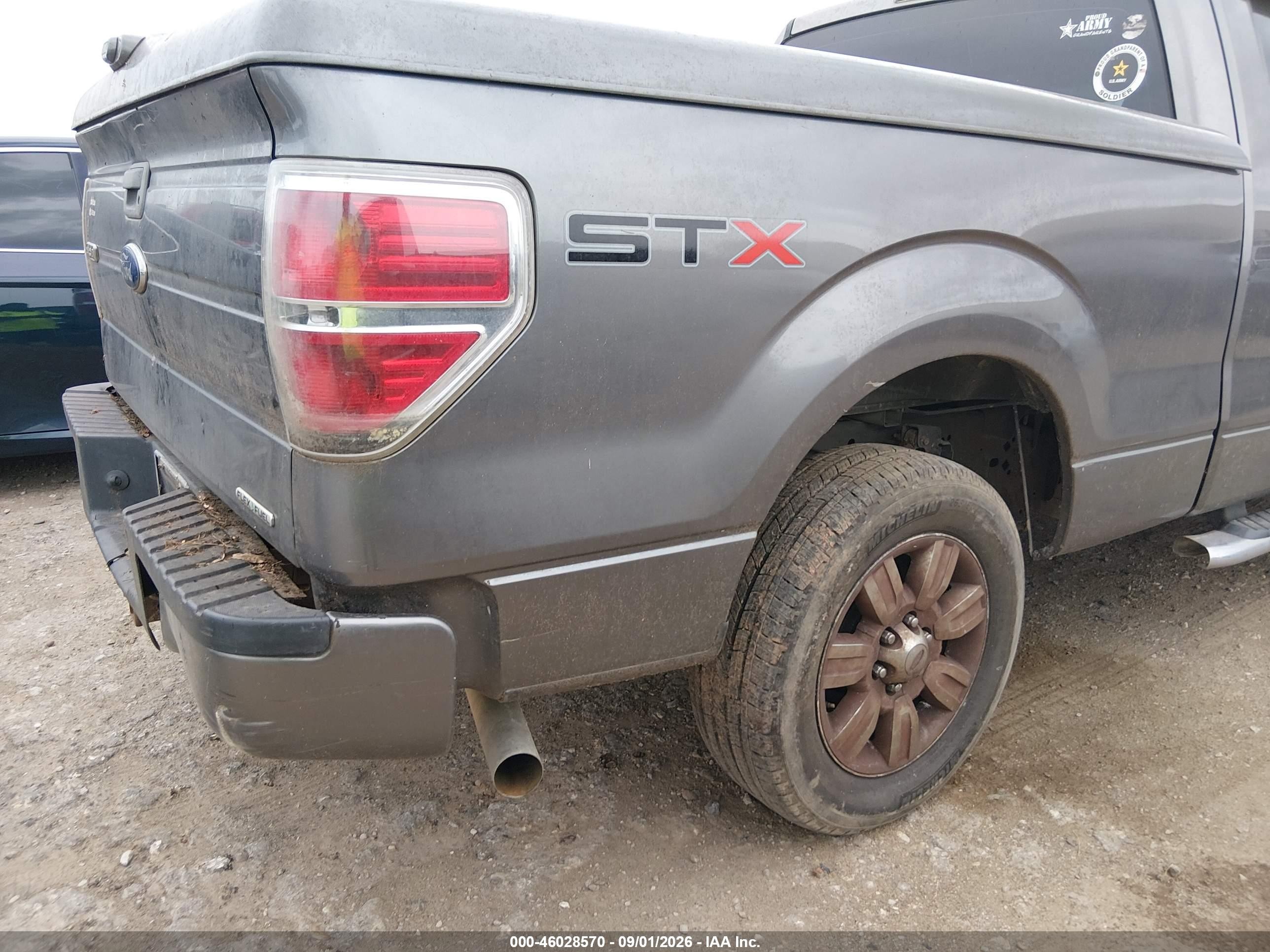 2013 Ford F-150 Stx Silver vin: 1FTFX1CFXDFC79603