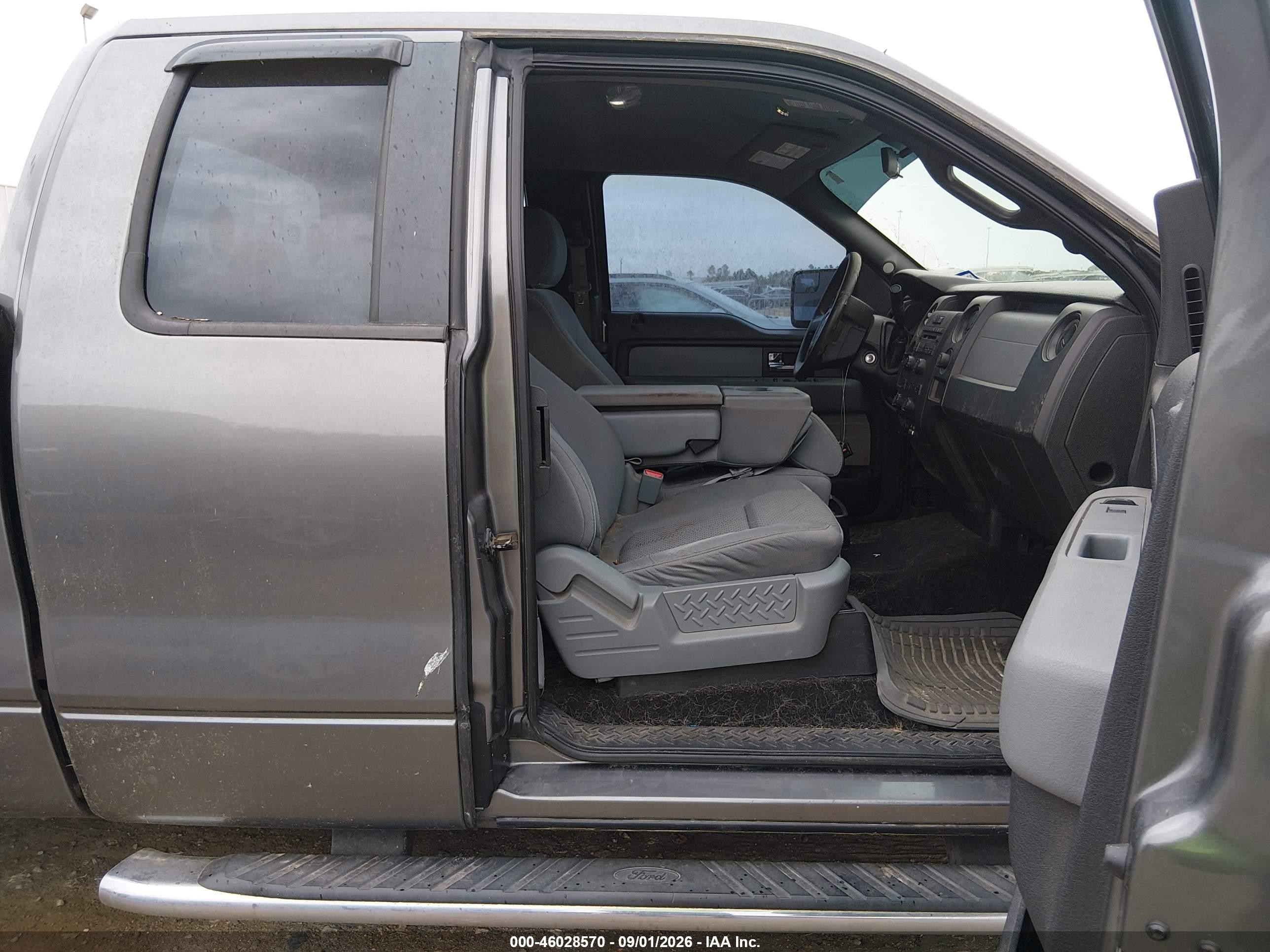 2013 Ford F-150 Stx Silver vin: 1FTFX1CFXDFC79603