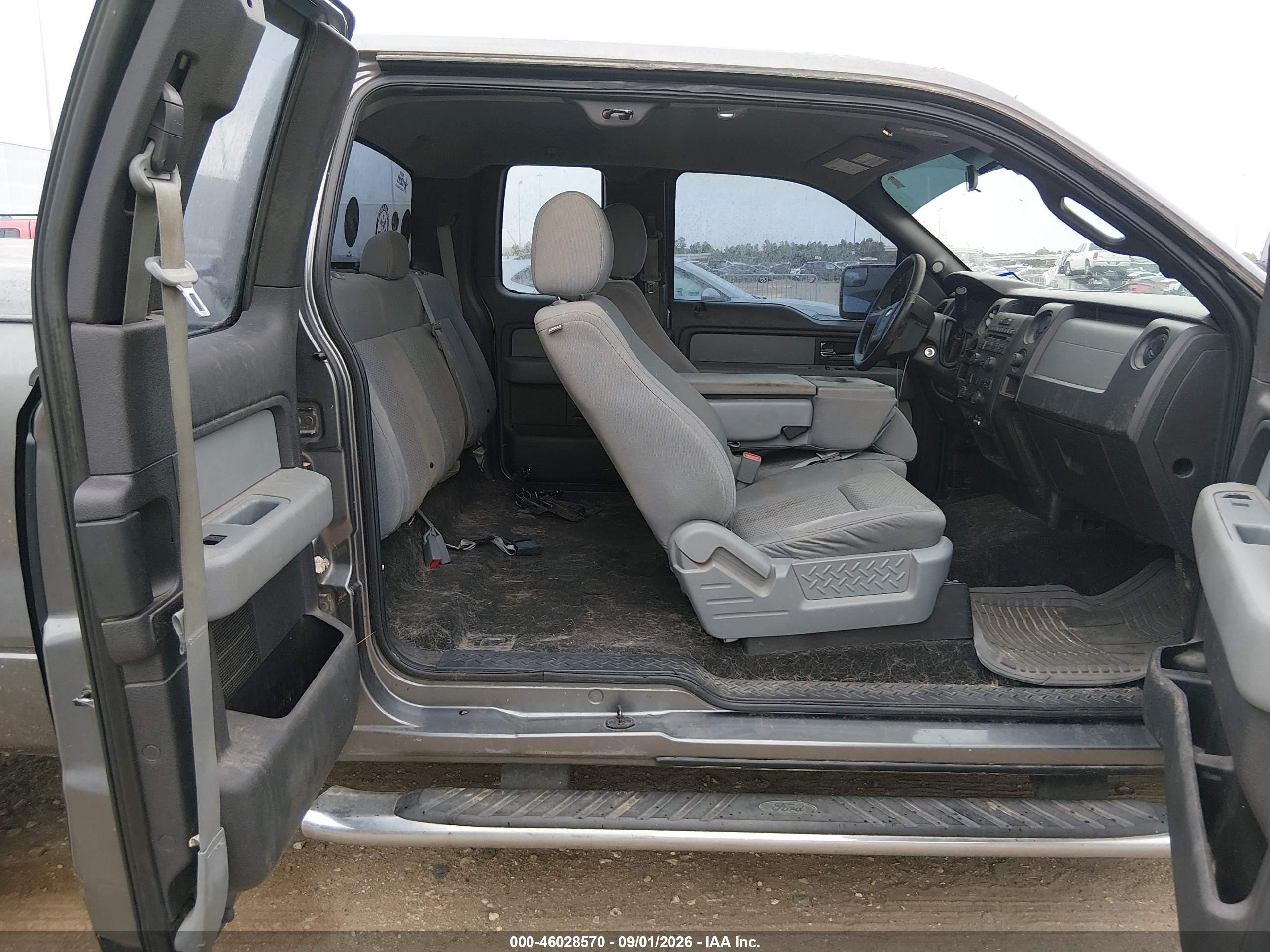 2013 Ford F-150 Stx Silver vin: 1FTFX1CFXDFC79603