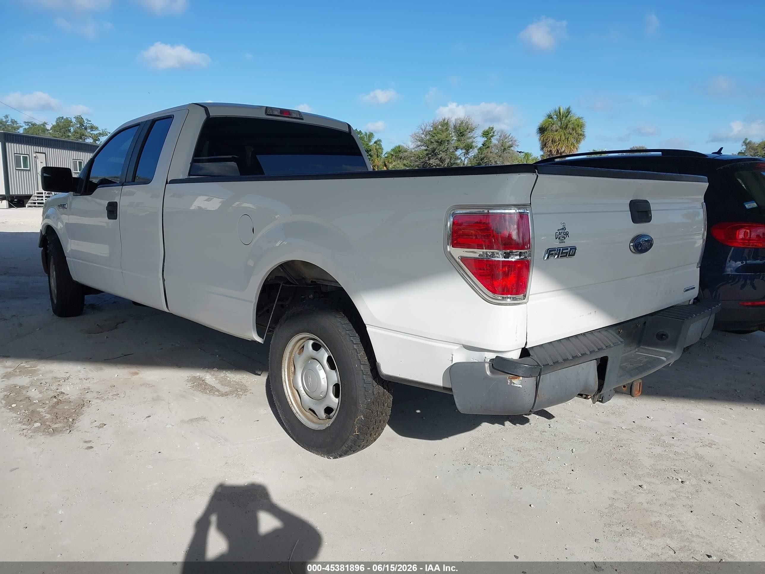 2013 Ford F-150 Xl White vin: 1FTFX1CFXDKE08981