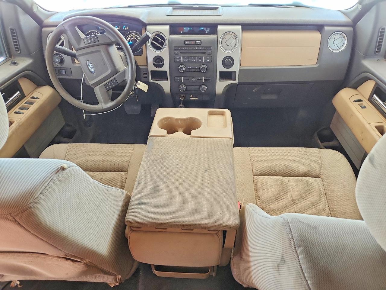 2014 Ford F150 Super Cab White vin: 1FTFX1CFXEFC51706