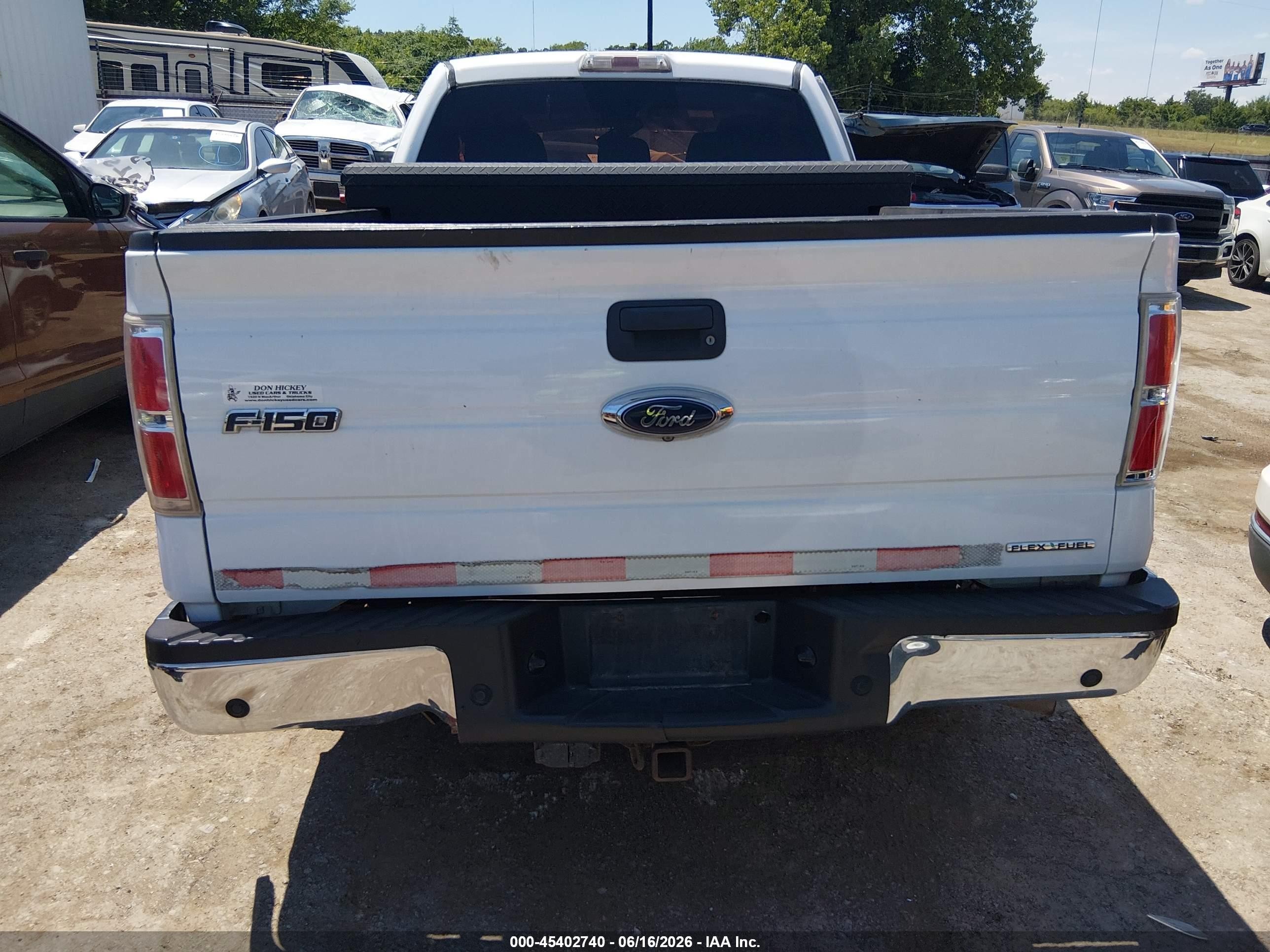 2014 Ford F-150   White vin: 1FTFX1CFXEKF57022