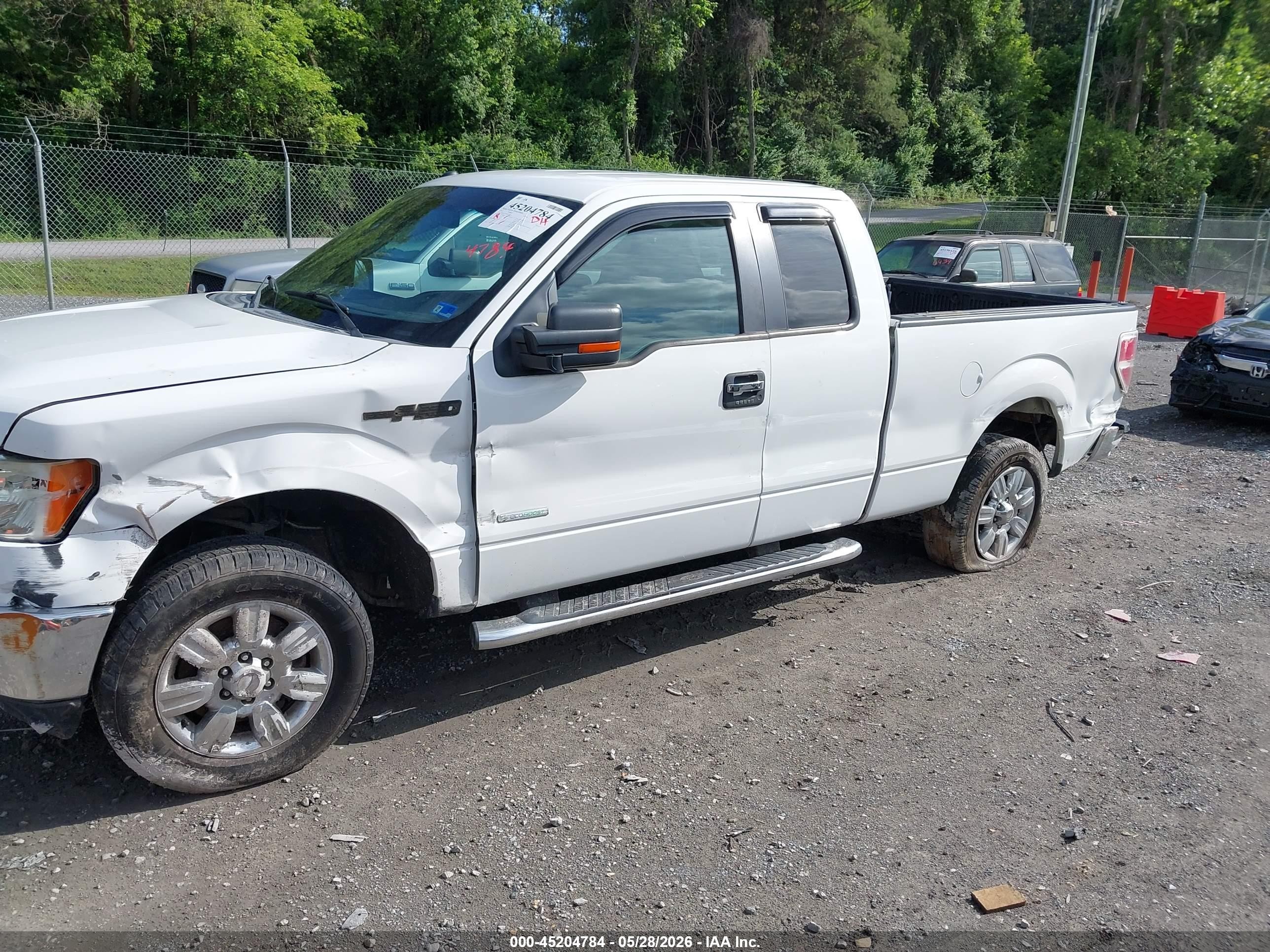 2011 Ford F-150 Xlt White vin: 1FTFX1CT0BFB28434