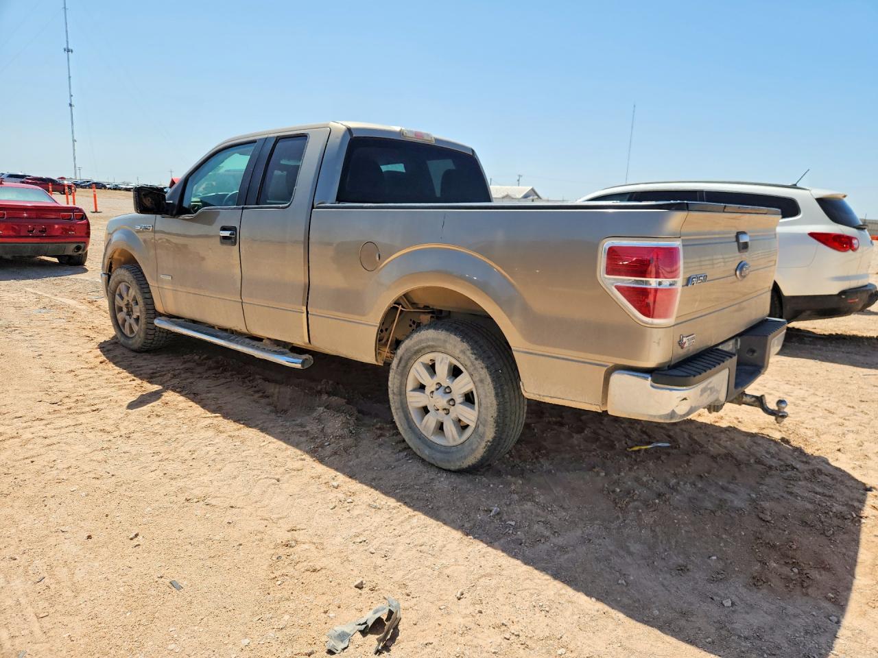 2012 Ford F150 Super Cab Gold vin: 1FTFX1CT0CFB72497