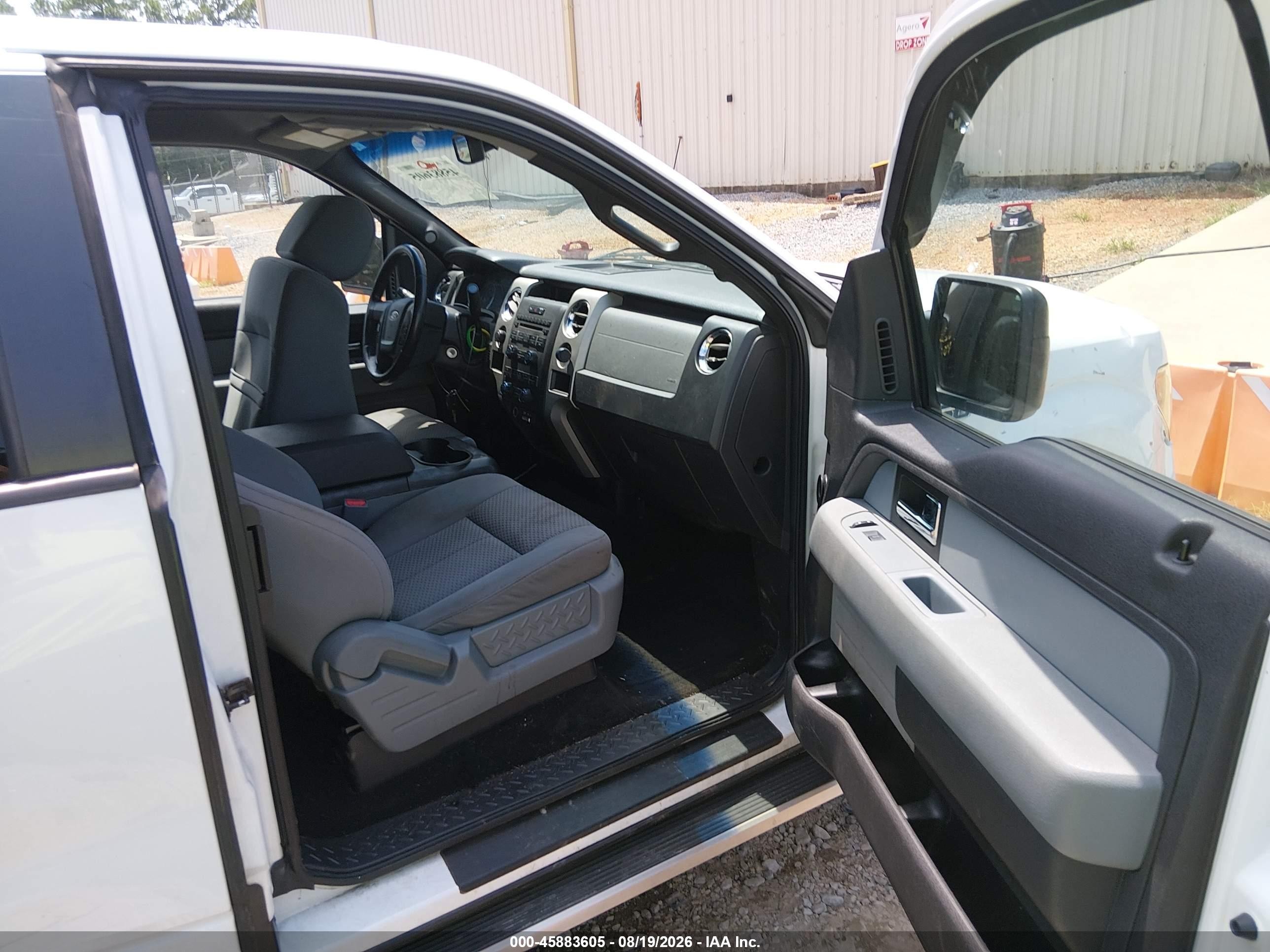 2012 Ford F-150 Xlt White vin: 1FTFX1CT2CFD07155