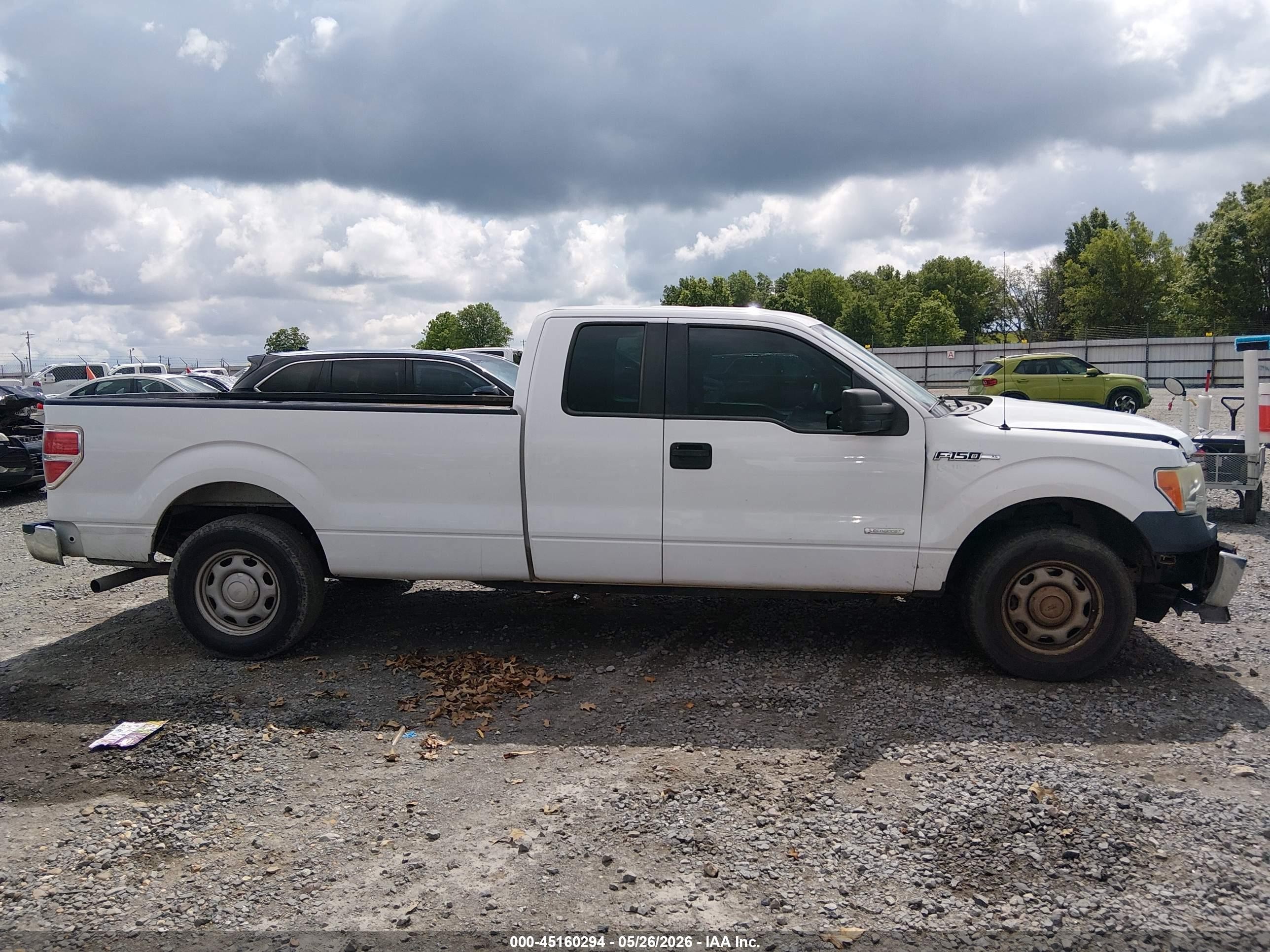 2014 Ford F-150 Xl White vin: 1FTFX1CT2EKF37093