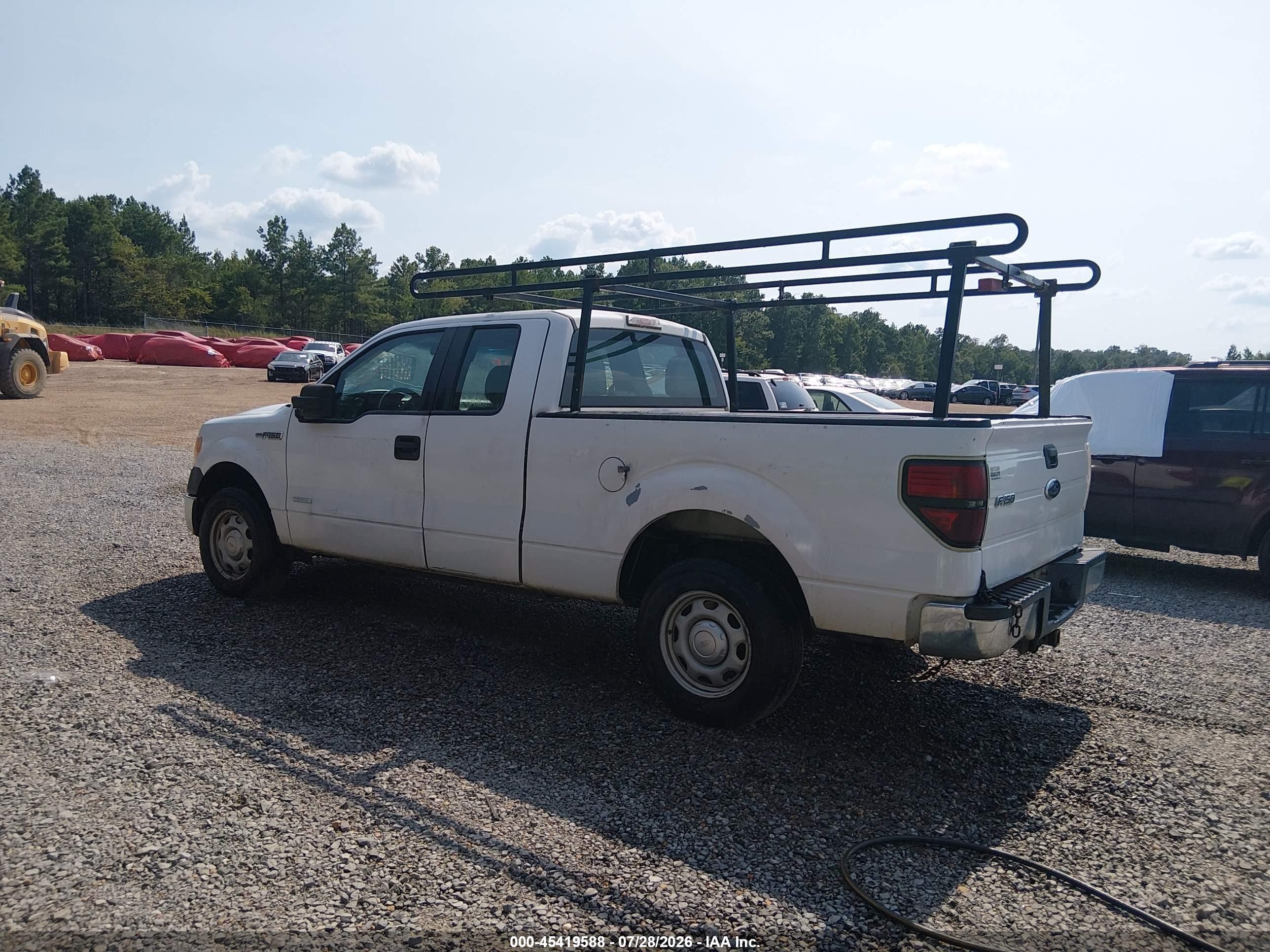 2013 Ford F-150 Xl Белый vin: 1FTFX1CT3DKG40960