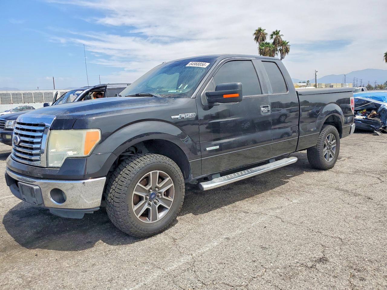 2011 Ford F150 Super Cab Black vin: 1FTFX1CT4BFB03309