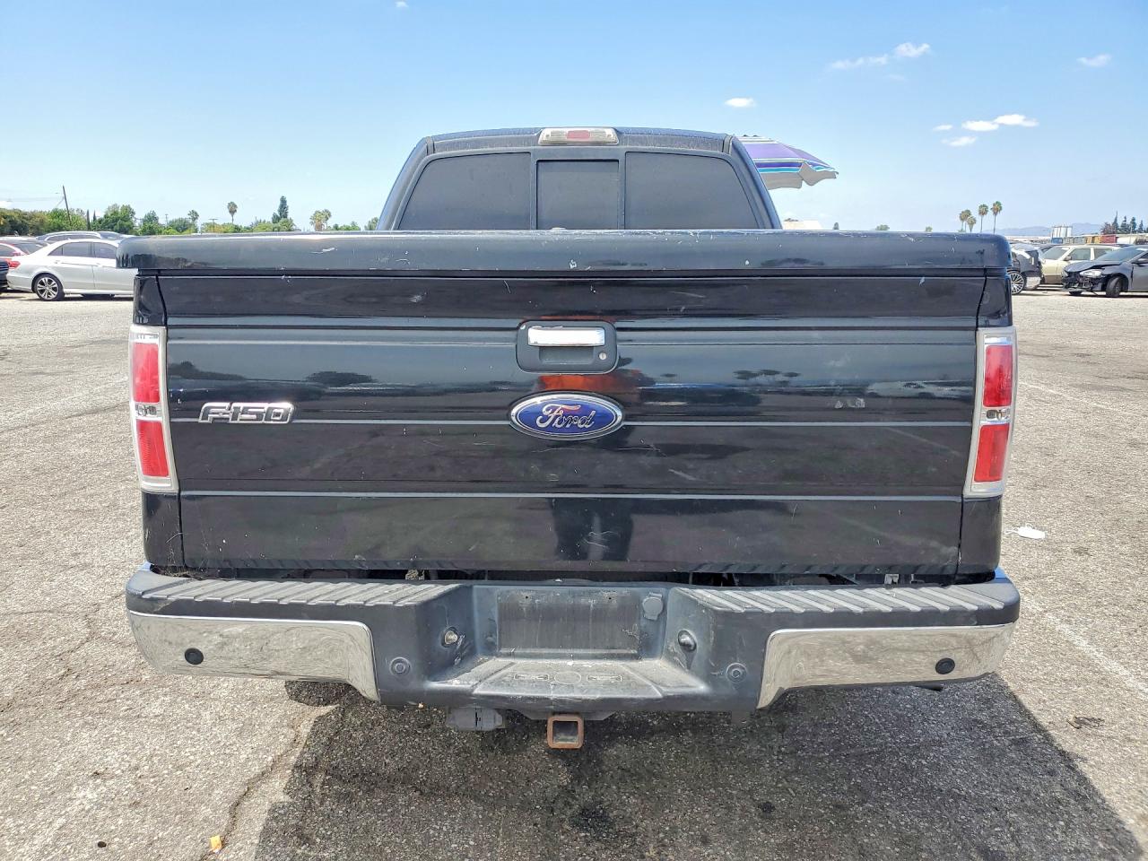 2011 Ford F150 Super Cab Black vin: 1FTFX1CT4BFB03309