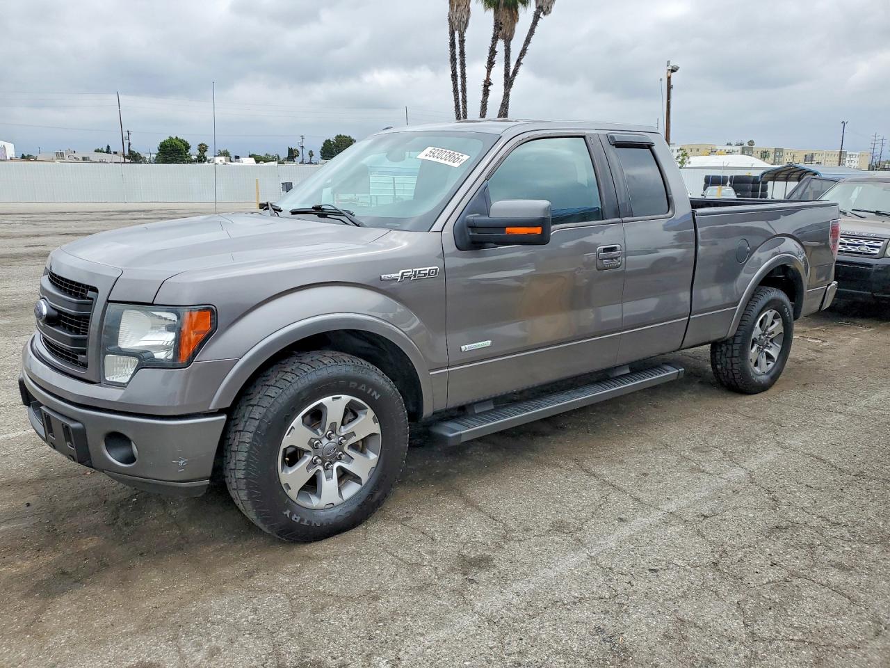 2014 Ford F150 Super Cab Gray vin: 1FTFX1CT4EFA95104