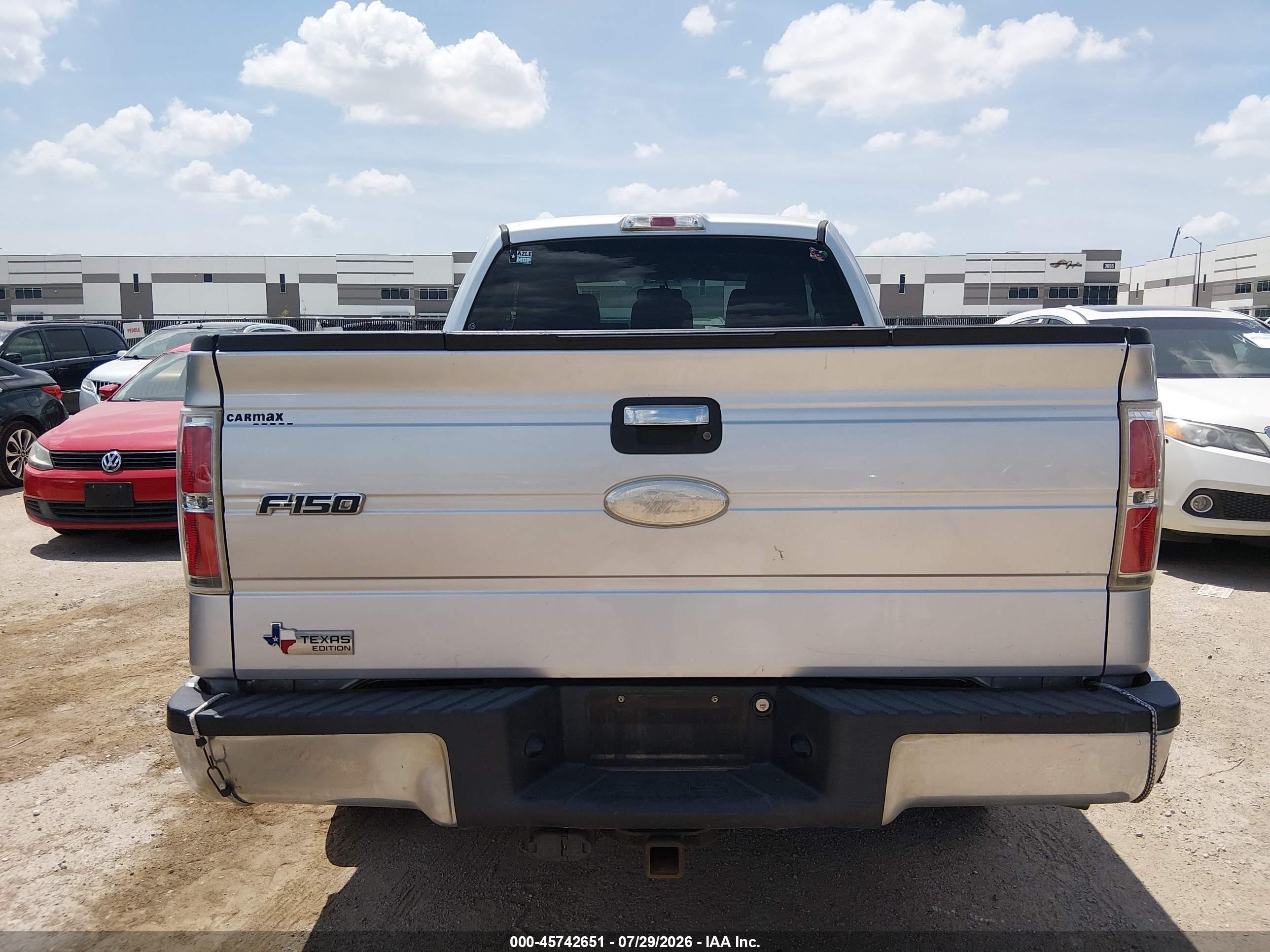2012 Ford F-150 Xlt Silver vin: 1FTFX1CT6CFA04394