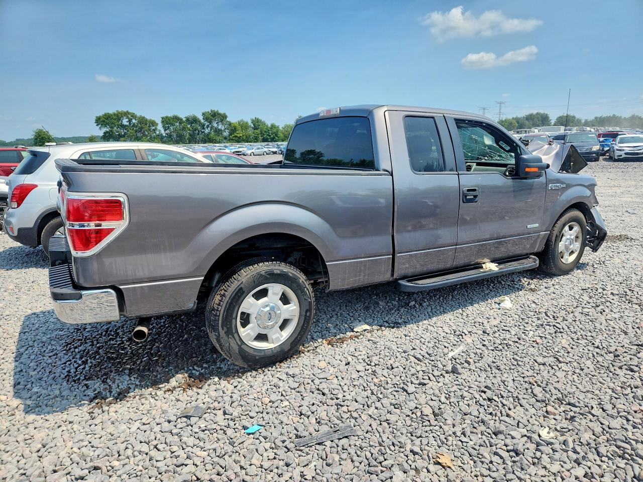 2012 Ford F150 Super Cab Silver vin: 1FTFX1CT6CFA82285